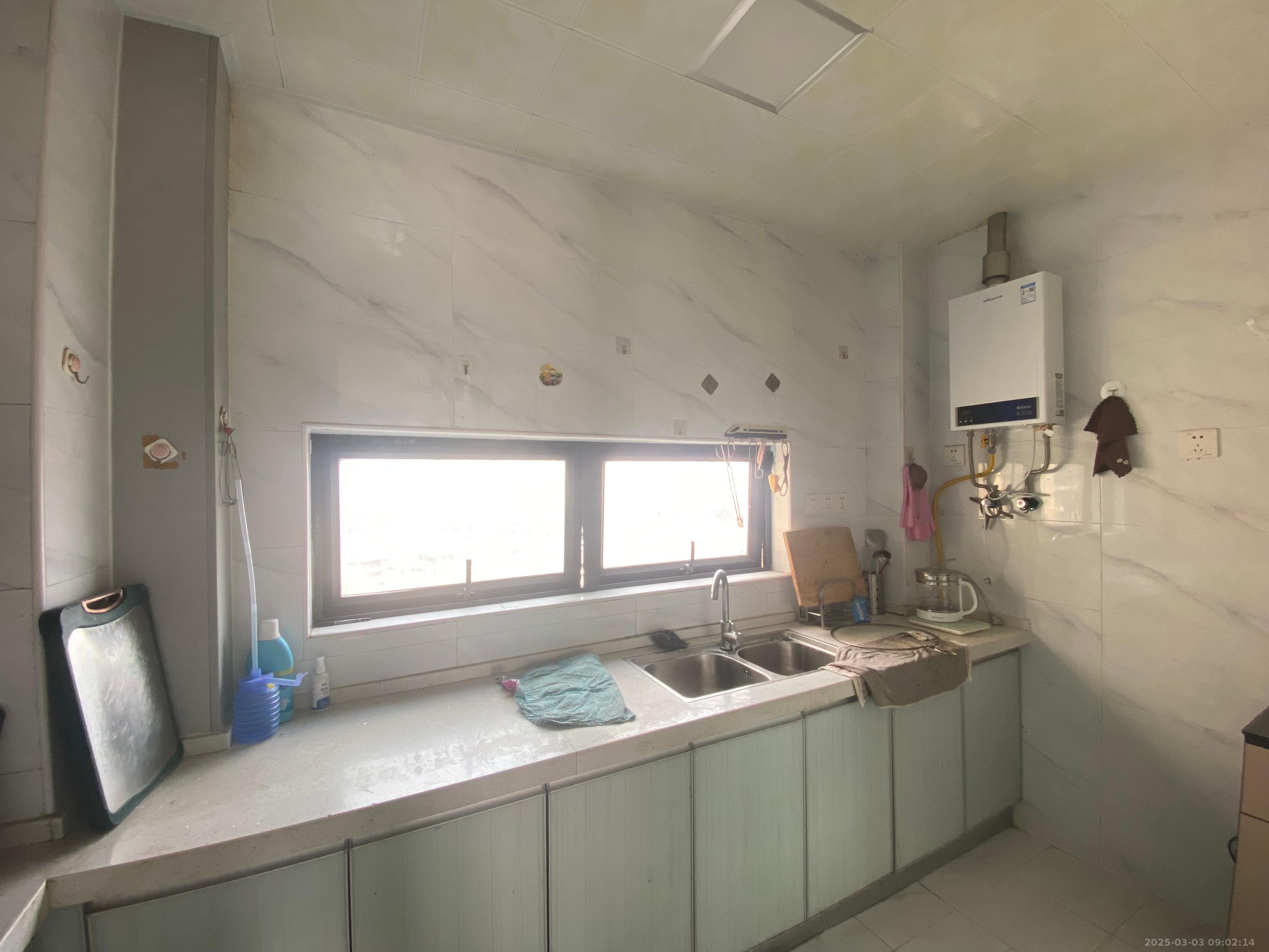 保利城（中航城国际社区、郡原美村）  3室2厅2卫   2200.00元/月室内图