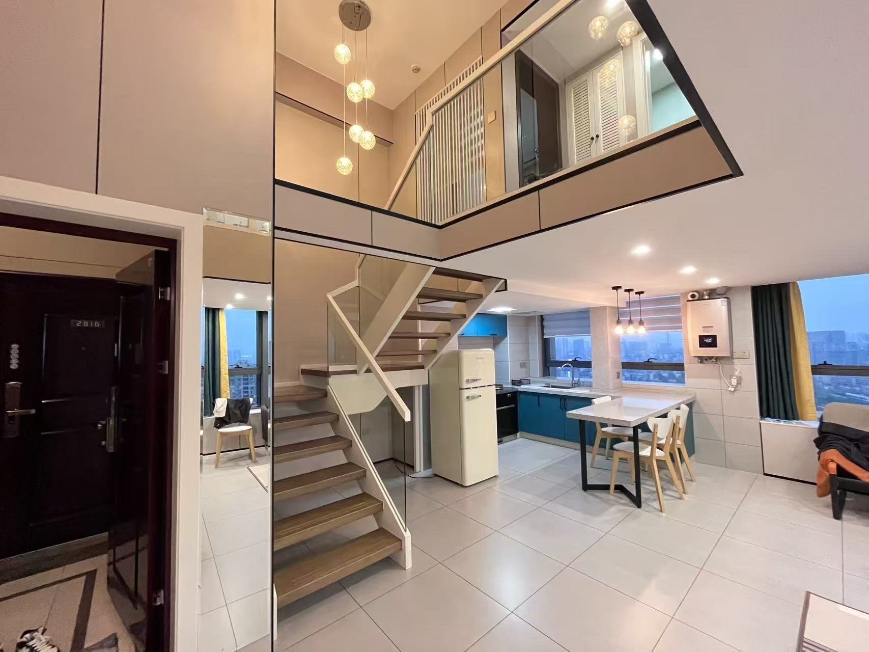 湘江公馆 2室1厅1卫 3500.0元/月 湘江公馆 2室1厅1卫 3500.0元/月户型图