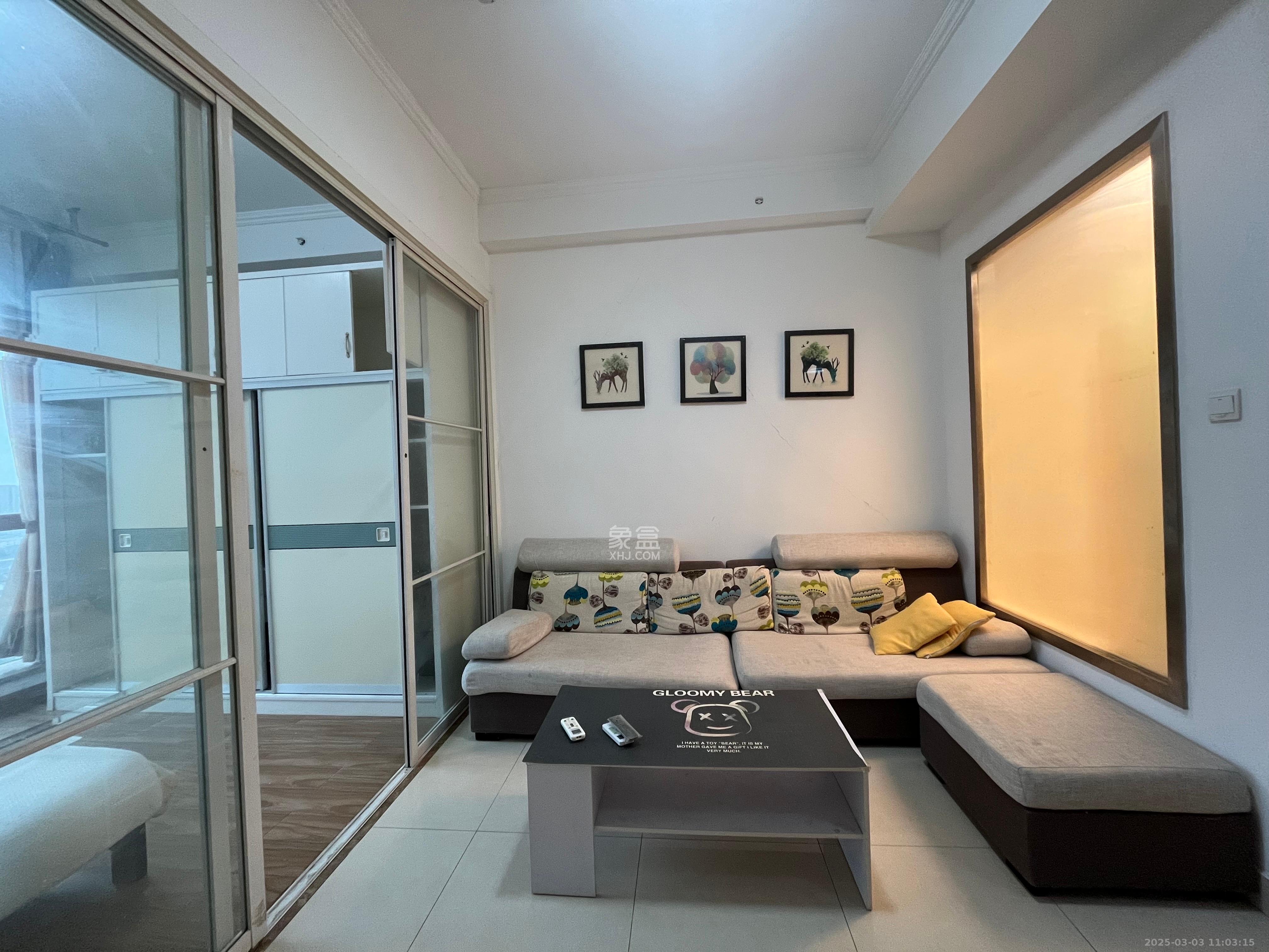 融科东南海 2室1厅1卫 2000.0元/月 融科东南海 2室1厅1卫 2000.0元/月室内图