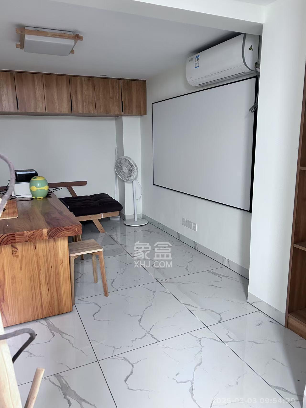 弘坤云寓 1室1厅1卫 2800.0元/月 弘坤云寓 1室1厅1卫 2800.0元/月室内图