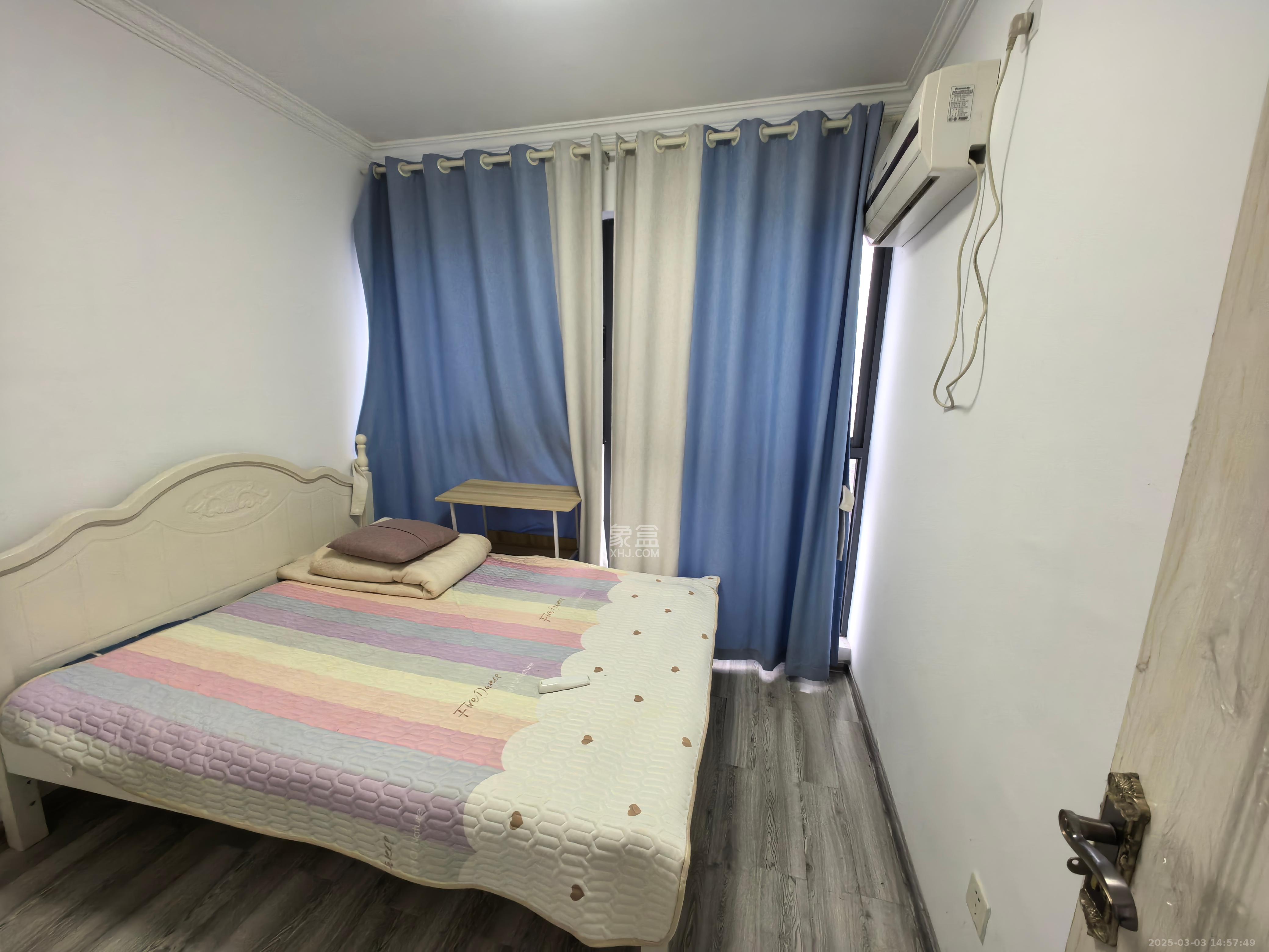 中建嘉和城  3室2厅2卫   2400.00元/月室内图