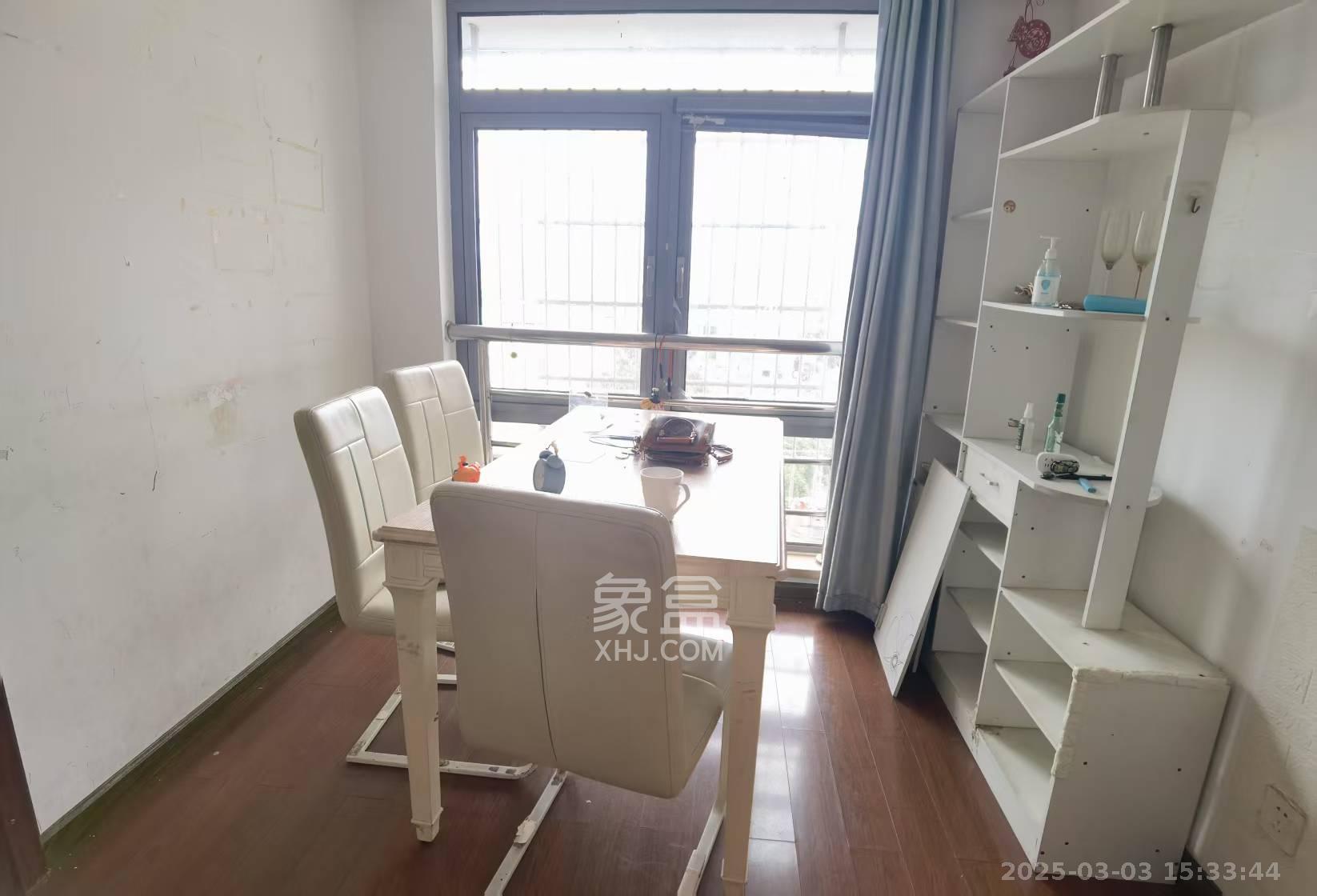 环宇天地、中海地产(中信城市广场二期) 2室1厅1卫 1800.0元/月 环宇天地、中海地产(中信城市广场二期) 2室1厅1卫 1800.0元/月室内图