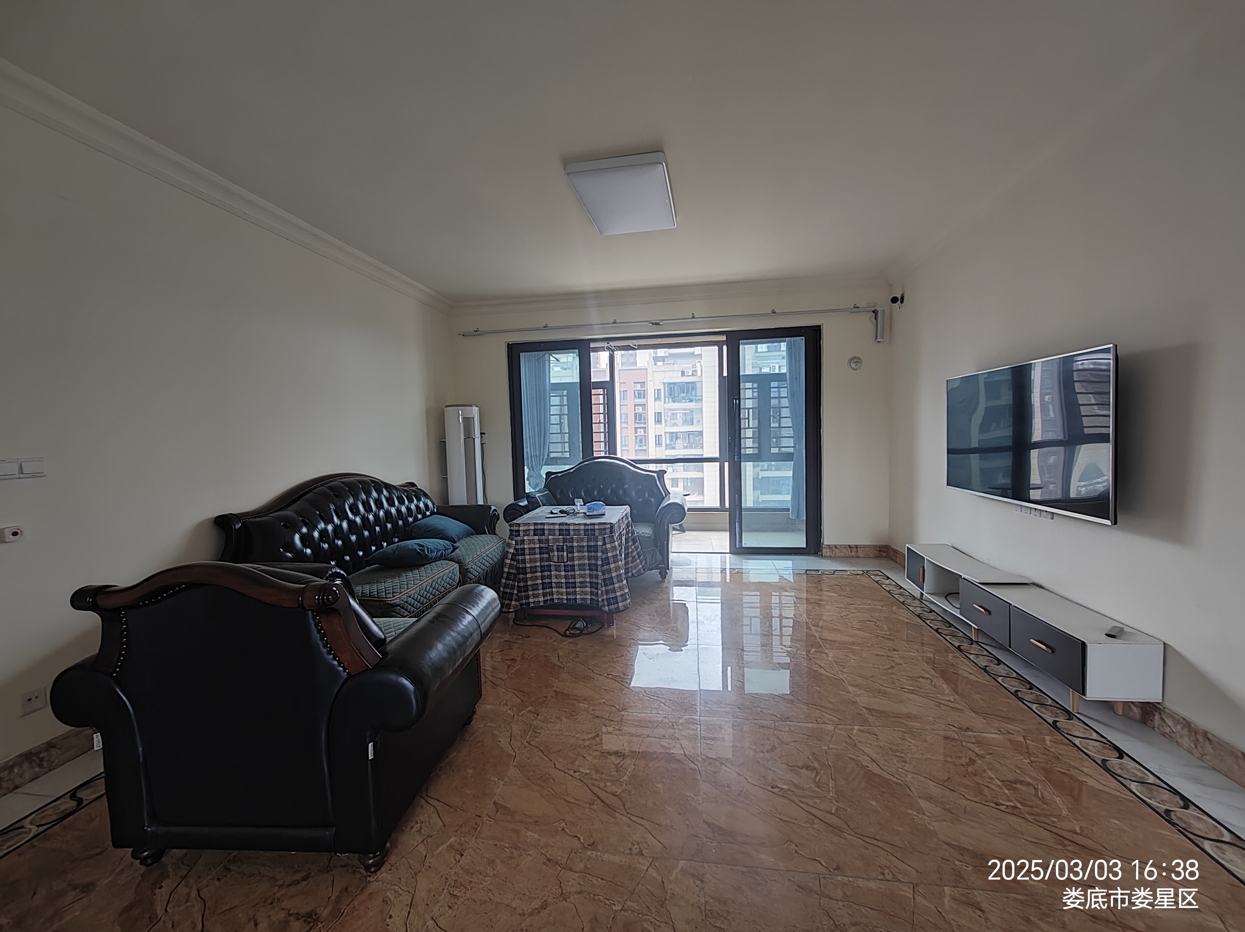 碧桂园豪园  4室2厅2卫    3000.0元/月室内图