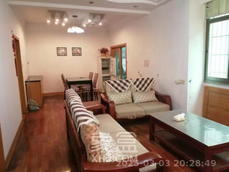 林业厅宿舍 2室1厅1卫 2600.0元/月 林业厅宿舍 2室1厅1卫 2600.0元/月室内图