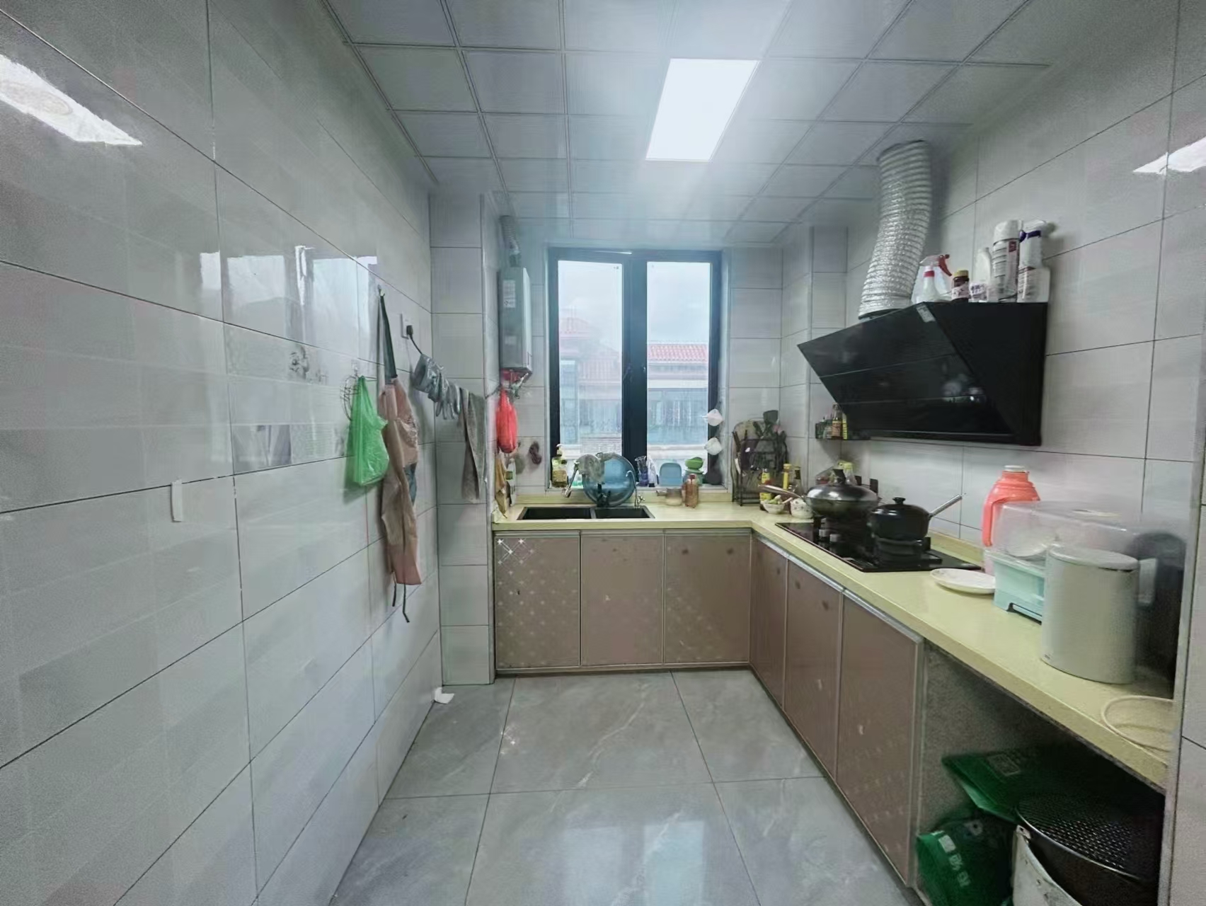 金岛海一方 3室2厅2卫 195.0万 金岛海一方 3室2厅2卫 195.0万室内图