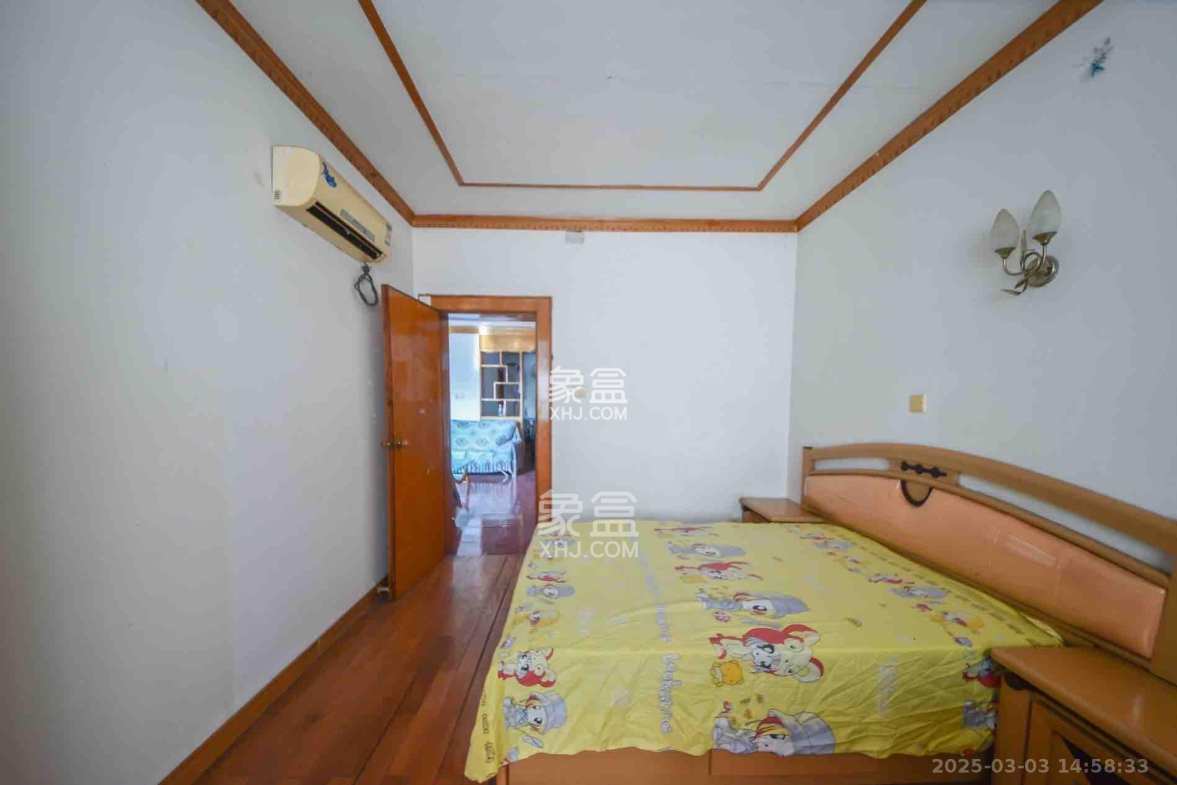 中意花苑  2室1厅1卫    1350.0元/月 中意花苑  2室1厅1卫    1350.0元/月室内图