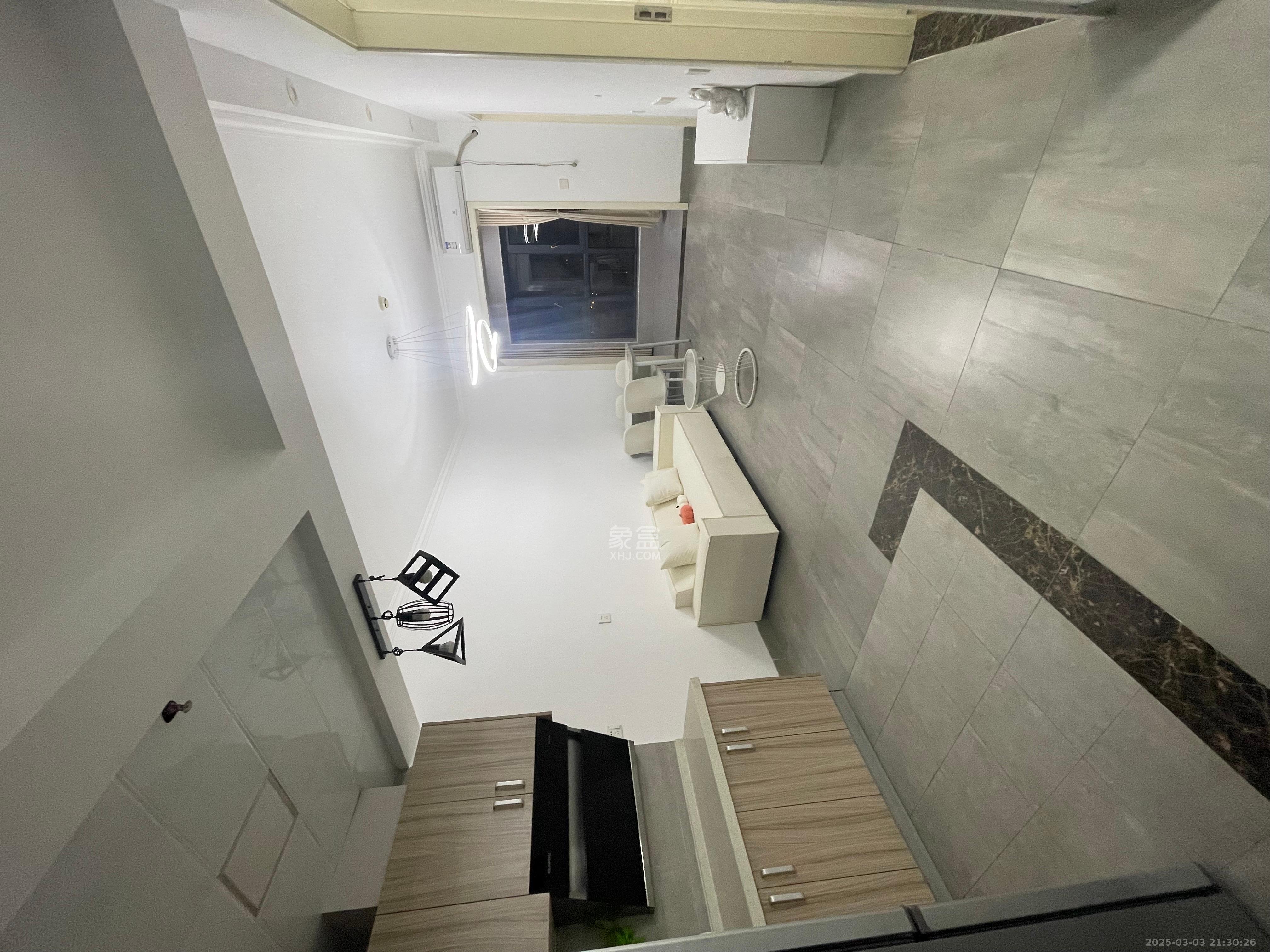 中海新城熙岸(中信新城五期)  2室1厅1卫    1800.0元/月 中海新城熙岸(中信新城五期)  2室1厅1卫    1800.0元/月