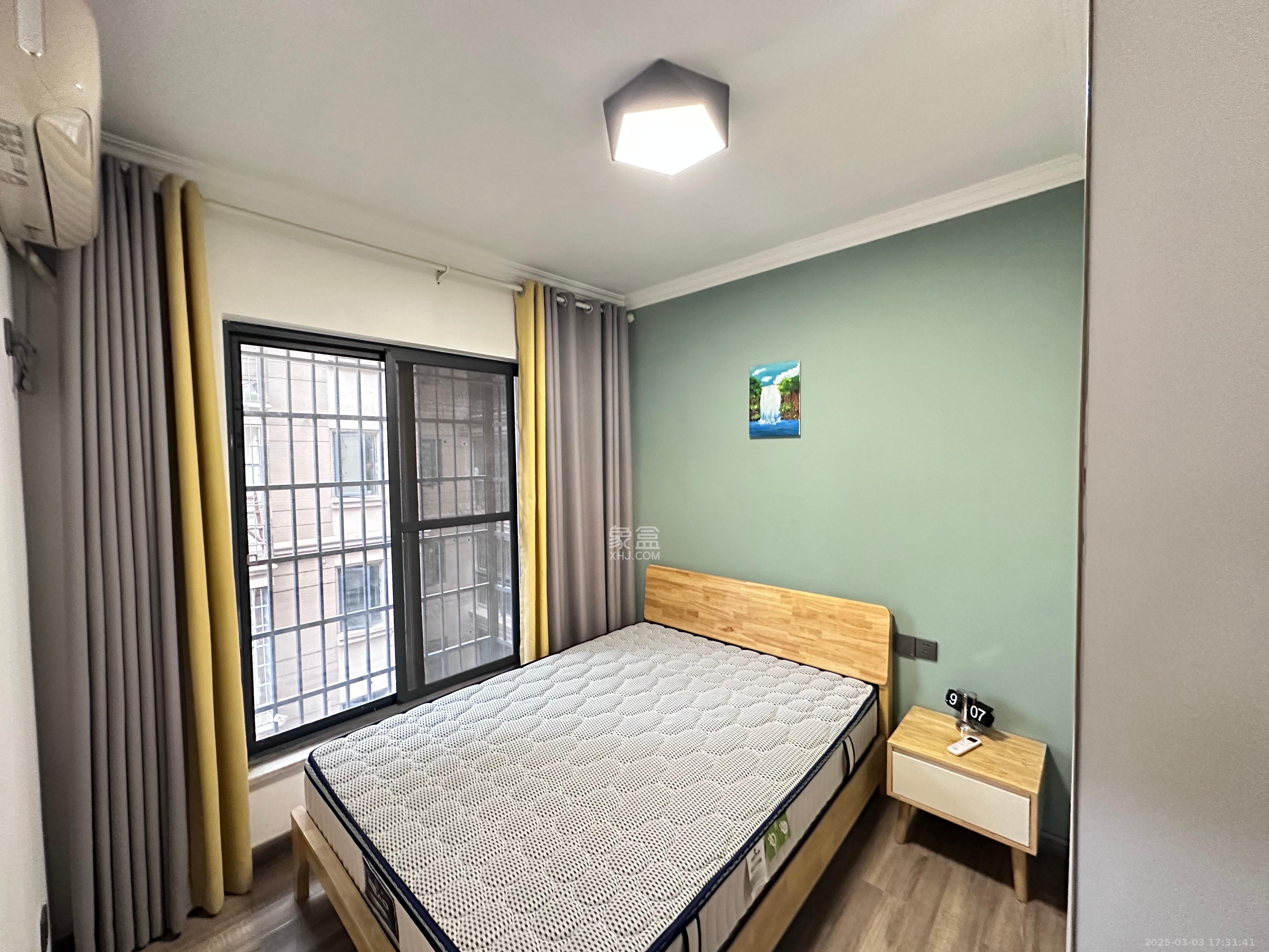 邦盛水岸御园  3室2厅1卫    2100.0元/月 邦盛水岸御园  3室2厅1卫    2100.0元/月室内图