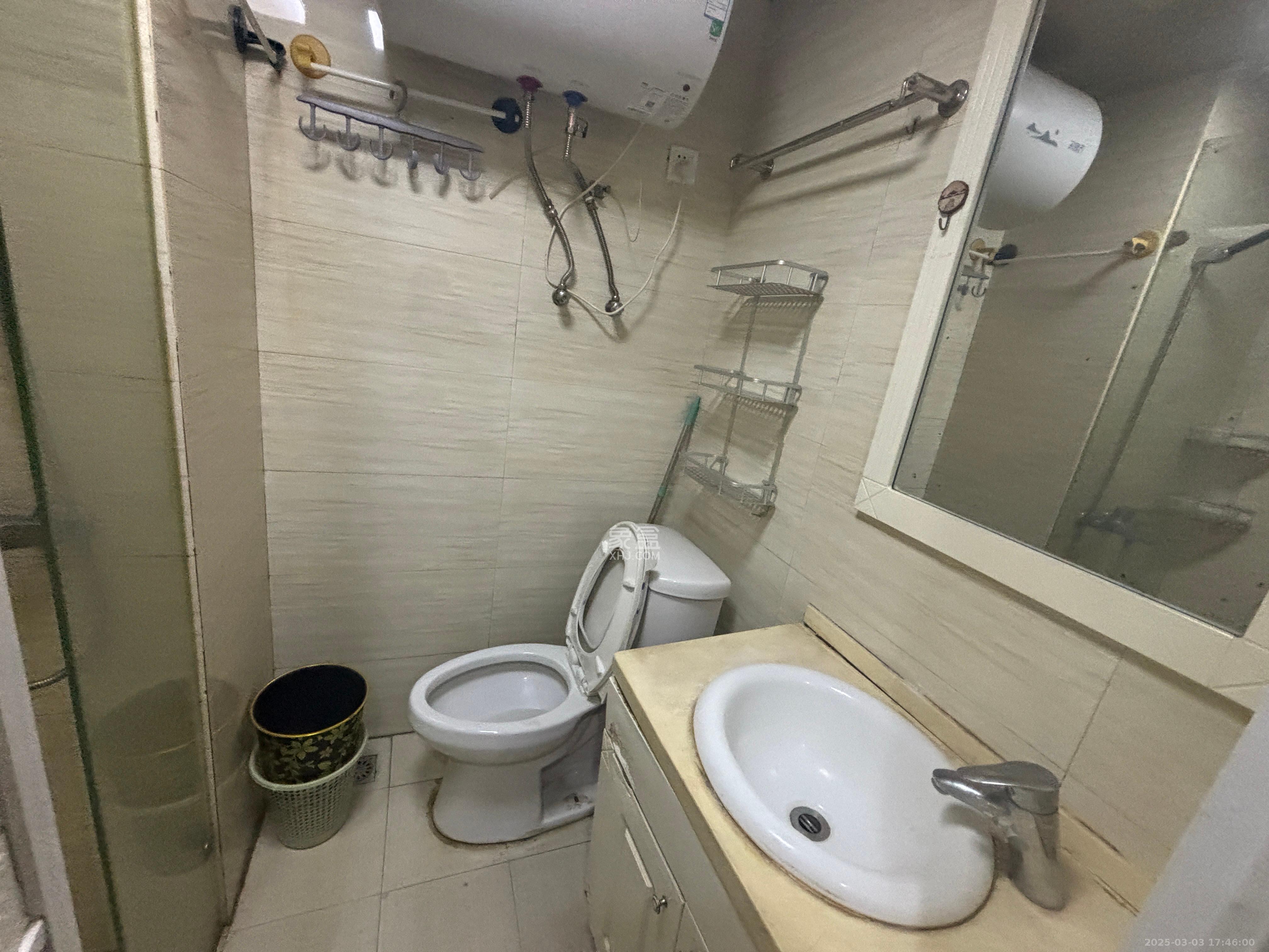 中建木莲工社  1室1厅1卫   1400.00元/月室内图