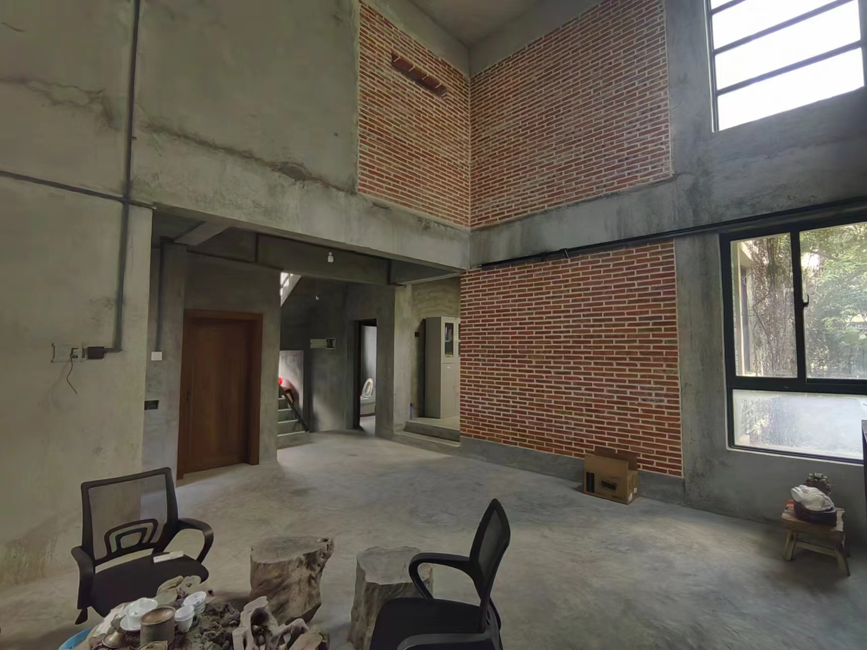 芒果树 6室3厅4卫 850.0万 芒果树 6室3厅4卫 850.0万客厅