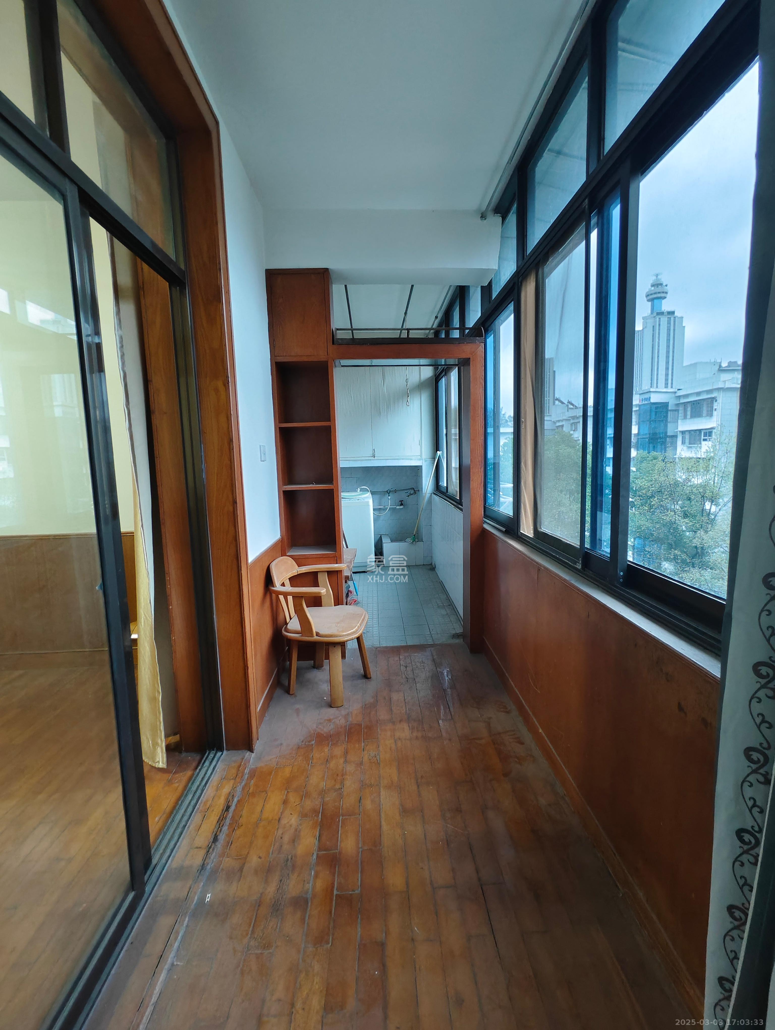 林业厅宿舍  2室1厅2卫   1600.00元/月室内图