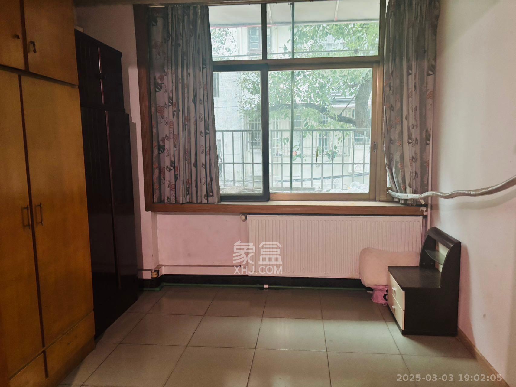 湖南省教育厅西院 3室2厅1卫 3200.0元/月 湖南省教育厅西院 3室2厅1卫 3200.0元/月室内图