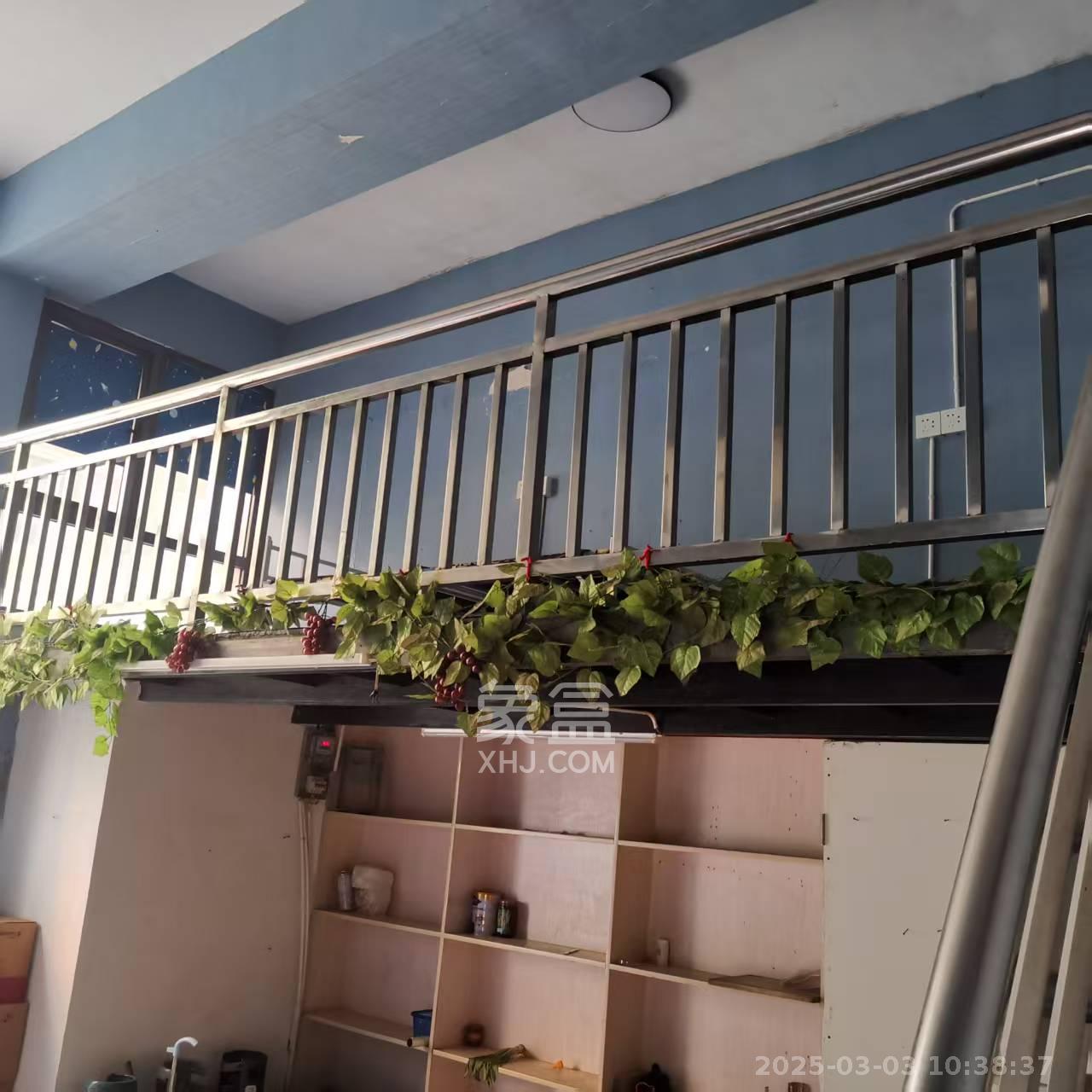 湘绣城 1室1厅1卫 1000.0元/月 湘绣城 1室1厅1卫 1000.0元/月室内图