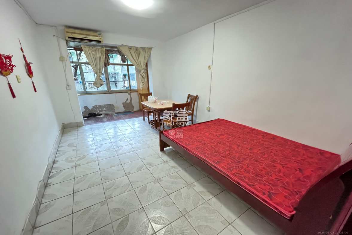 红旗区三片 1室1厅1卫 1300.0元/月 红旗区三片 1室1厅1卫 1300.0元/月户型图