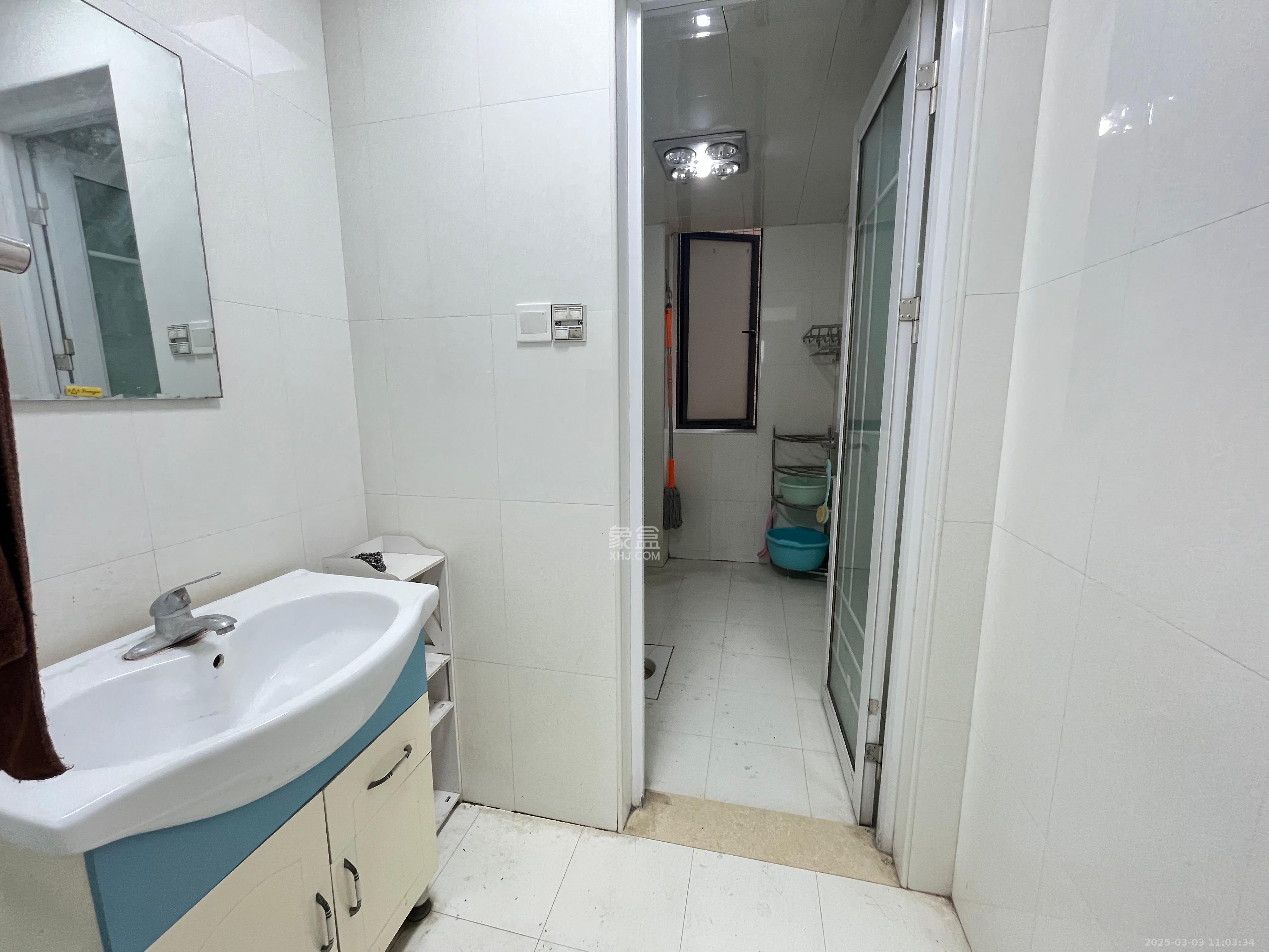 兰亭峰景 3室2厅1卫 2800.0元/月 兰亭峰景 3室2厅1卫 2800.0元/月室内图