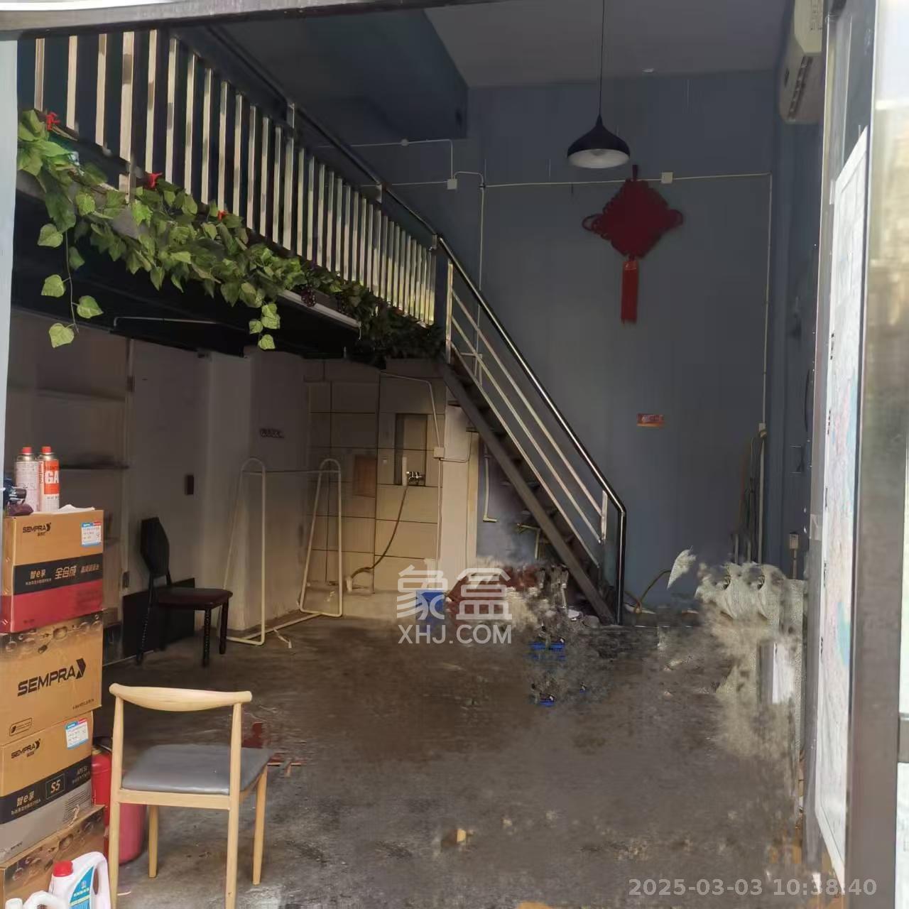 湘绣城 1室1厅1卫 1000.0元/月 湘绣城 1室1厅1卫 1000.0元/月室内图