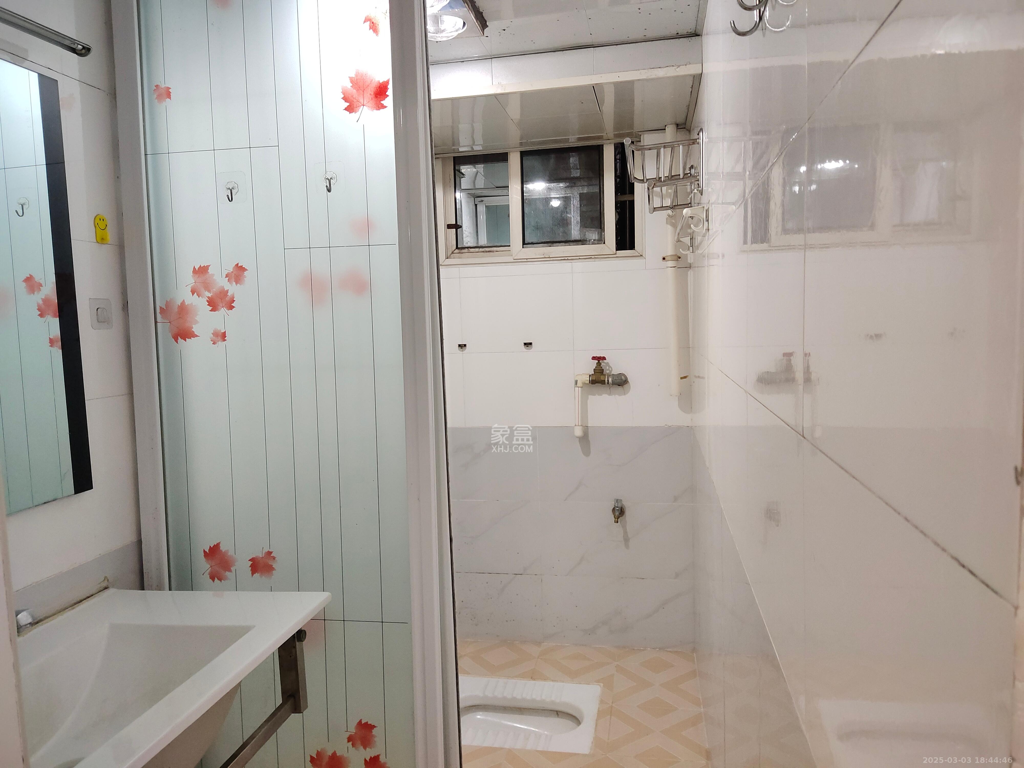 御景龙城 1室1厅1卫 1200.0元/月 御景龙城 1室1厅1卫 1200.0元/月室内图