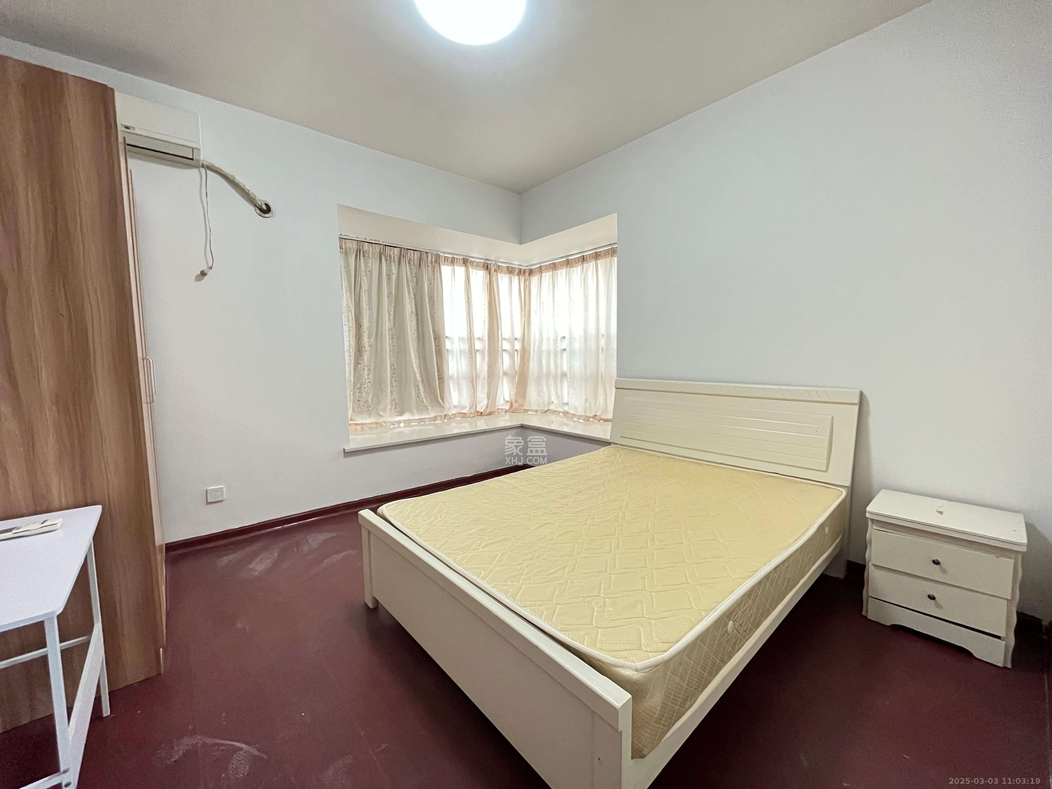 兰亭峰景 3室2厅1卫 2800.0元/月 兰亭峰景 3室2厅1卫 2800.0元/月室内图