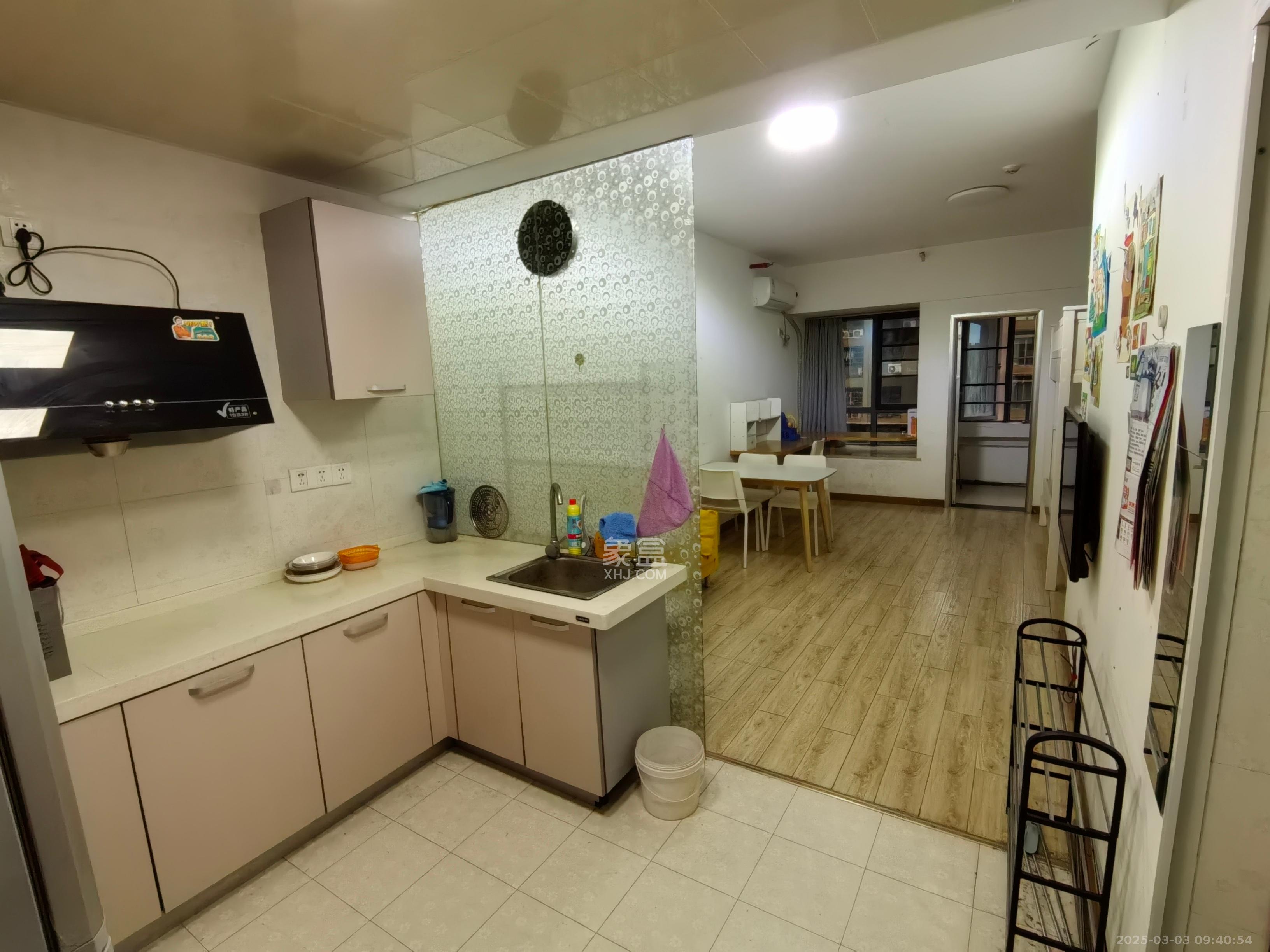 万博汇 1室1厅1卫 1500.0元/月 万博汇 1室1厅1卫 1500.0元/月室内图