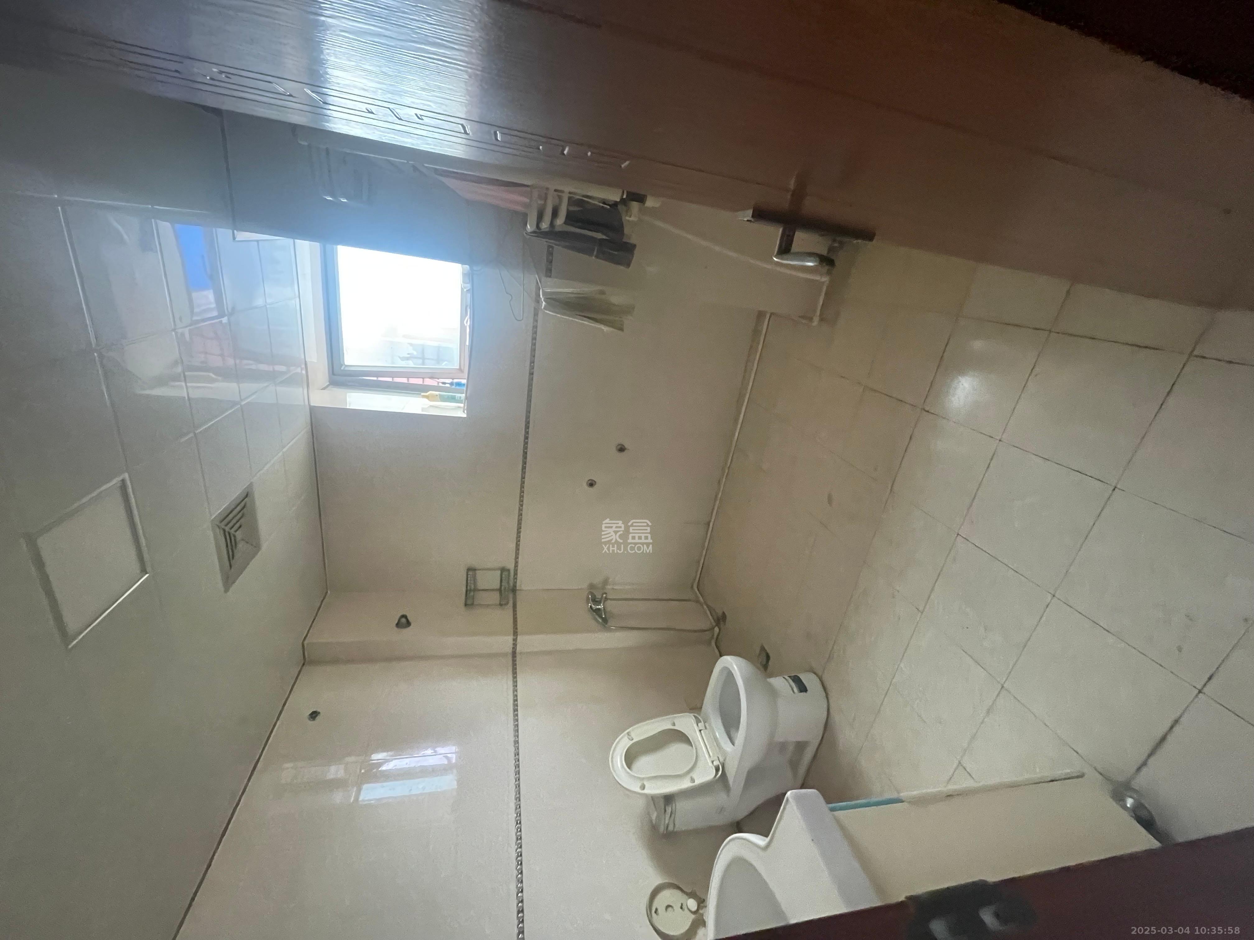 桐荫里社区  1室0厅0卫    12000.0元/月室内图