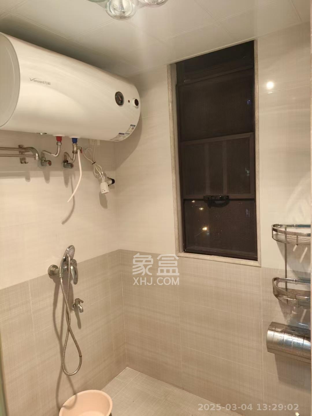 鑫利家园 1室1厅1卫 1300.0元/月 鑫利家园 1室1厅1卫 1300.0元/月室内图