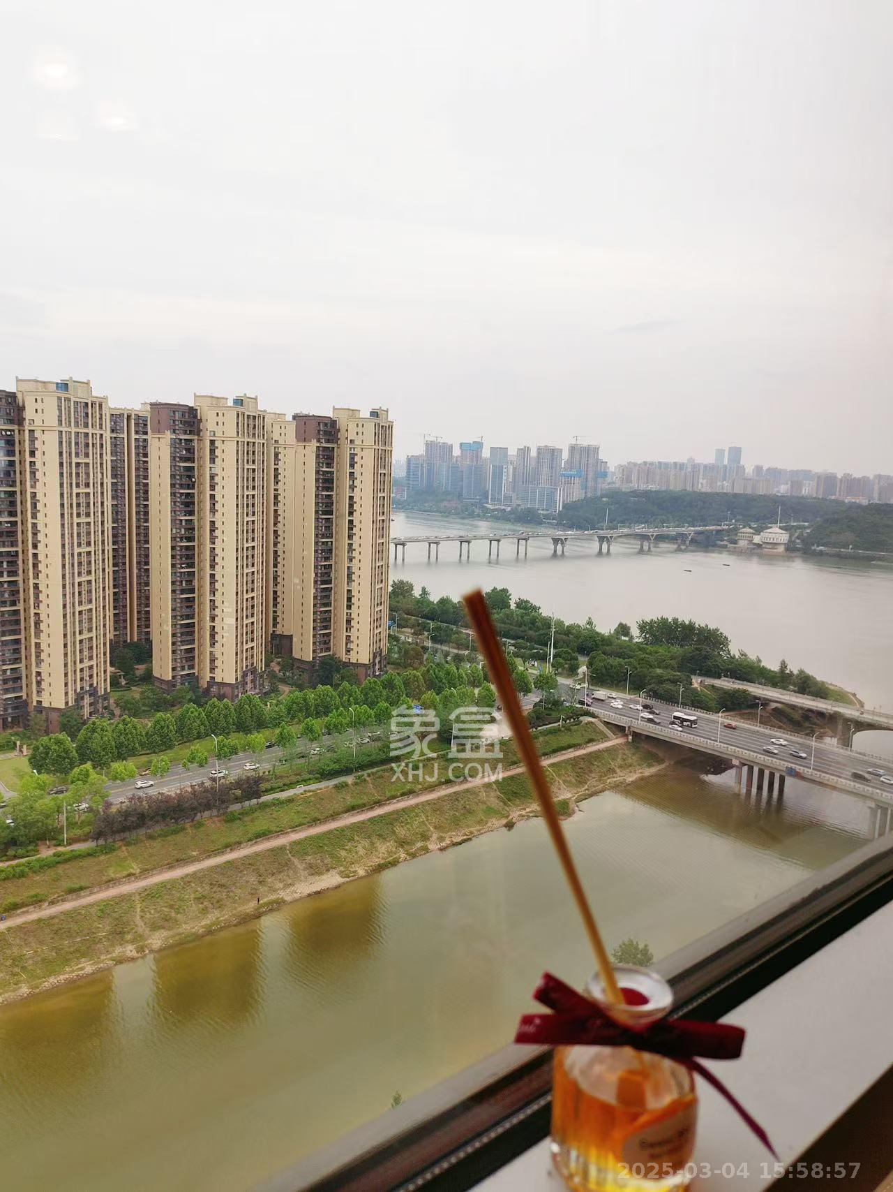 奥克斯滨仕花园（奥克斯洋湖广场/奥克斯中心）  1室1厅1卫   2000.00元/月室内图