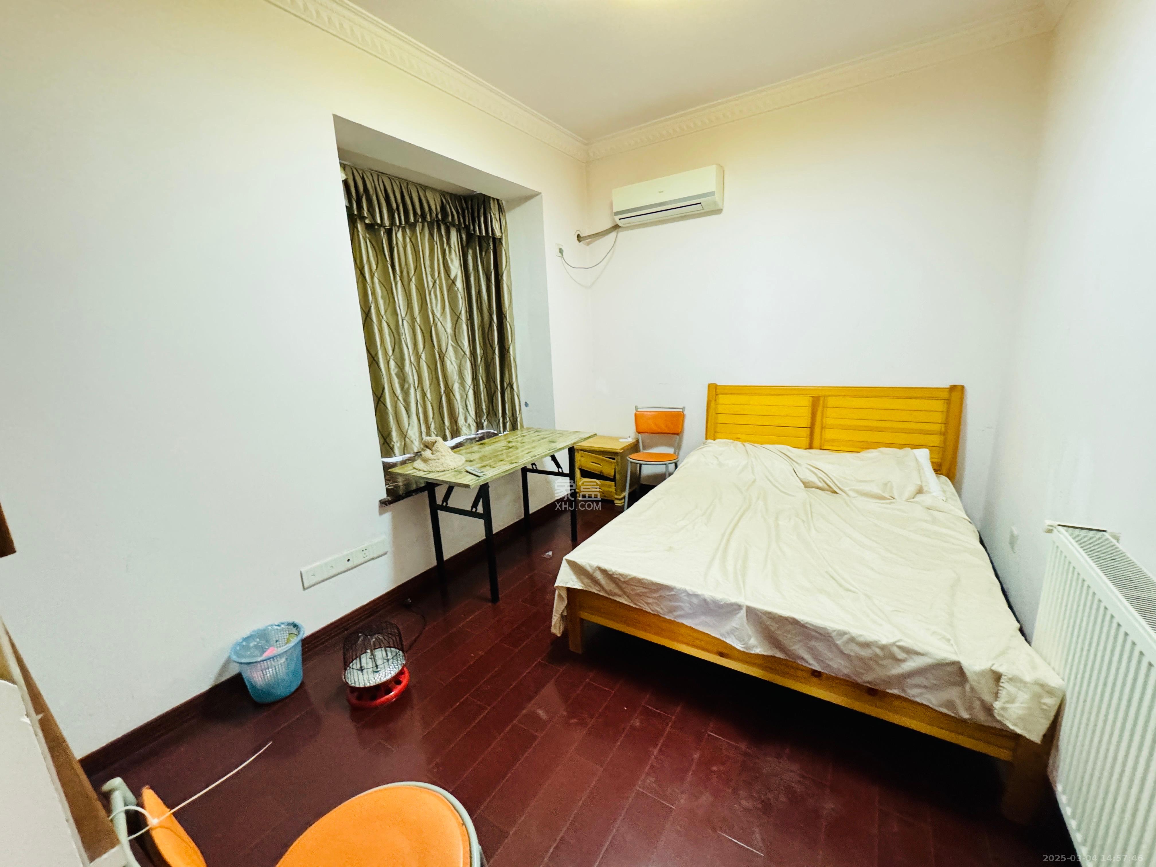 上庭苑 3室2厅1卫 2800.0元/月 上庭苑 3室2厅1卫 2800.0元/月室内图