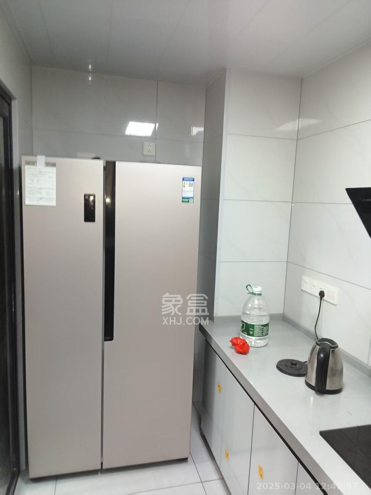 桥头家园二期(桥头家苑二期) 3室2厅2卫 3000.0元/月 桥头家园二期(桥头家苑二期) 3室2厅2卫 3000.0元/月室内图