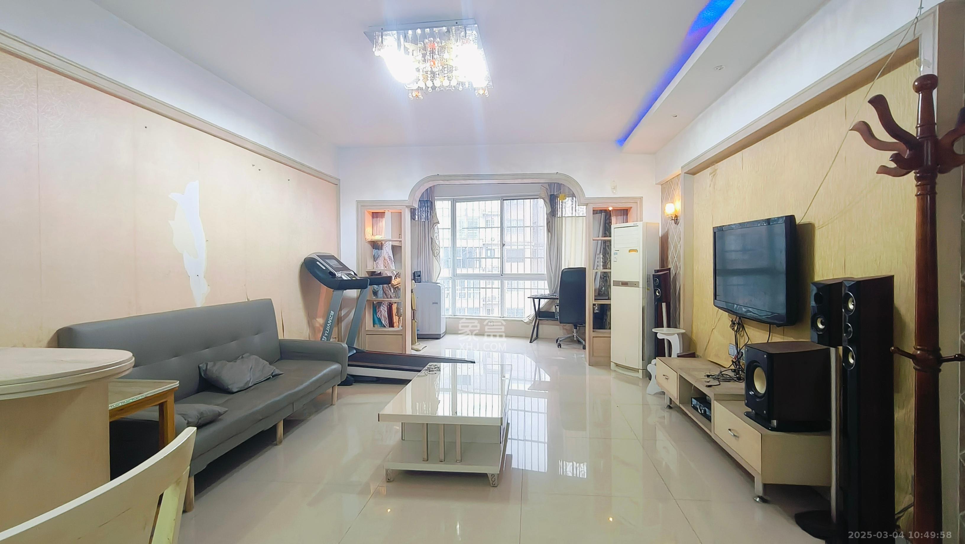 高林金三华邸 2室1厅1卫 1500.0元/月 高林金三华邸 2室1厅1卫 1500.0元/月室内图