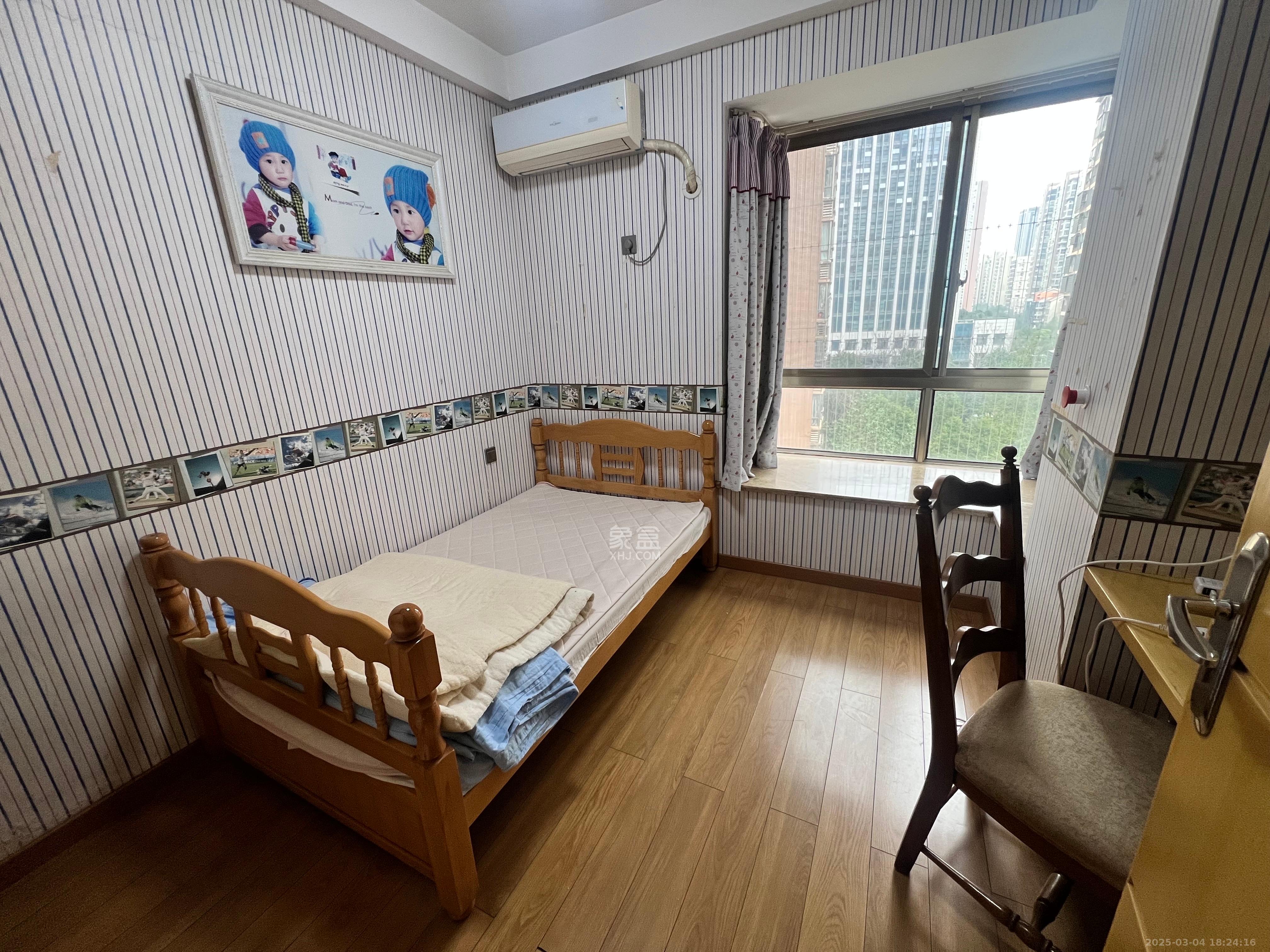 富兴嘉城(富兴汇中央) 4室2厅1卫 3500.0元/月 富兴嘉城(富兴汇中央) 4室2厅1卫 3500.0元/月室内图