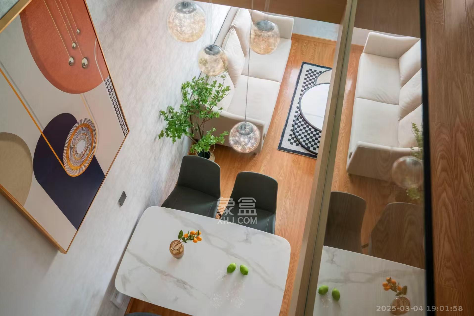 阳光城檀悦  2室1厅1卫    3300.0元/月室内图