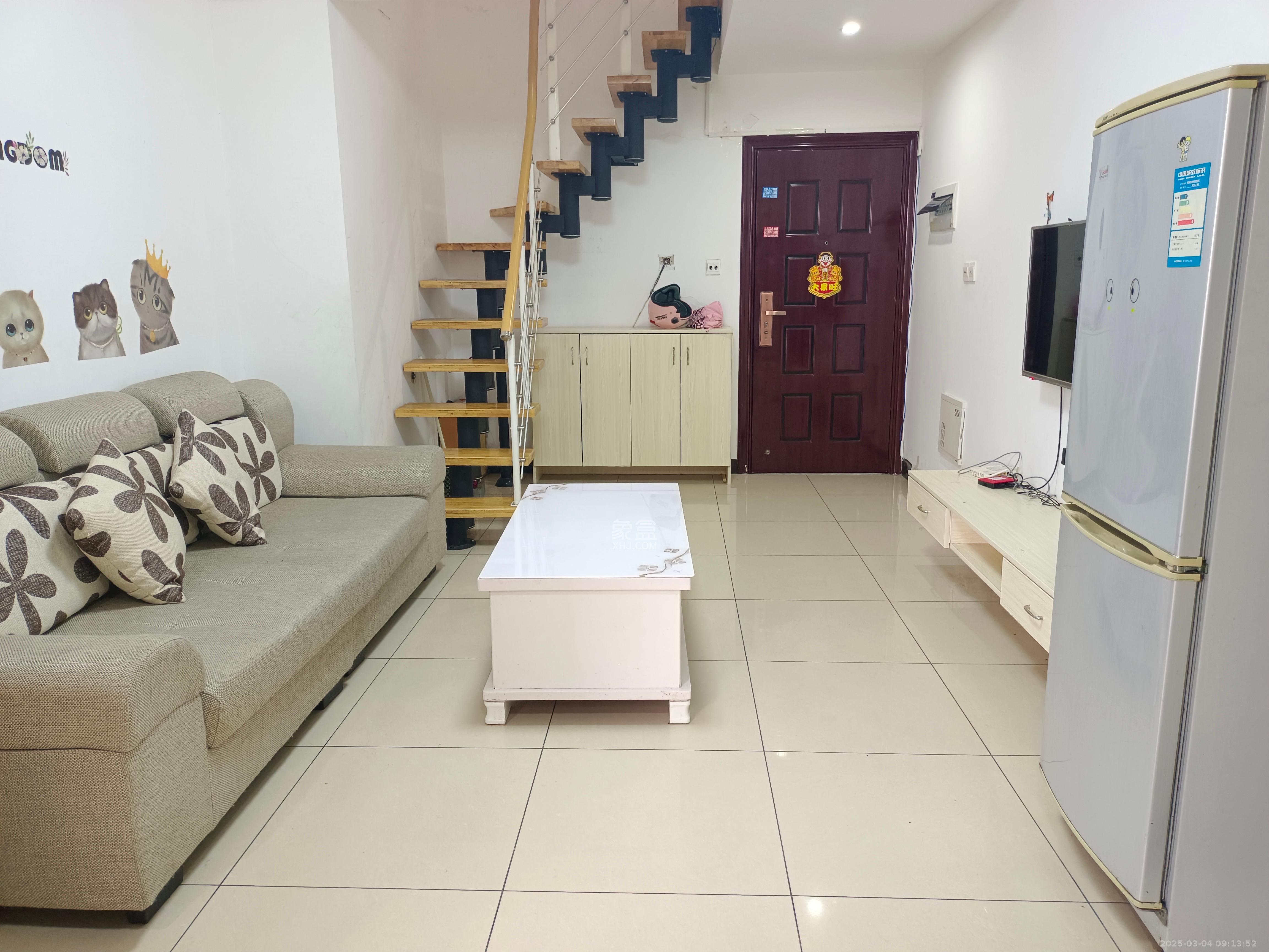 联美品格 2室2厅1卫 1600.0元/月 联美品格 2室2厅1卫 1600.0元/月室内图