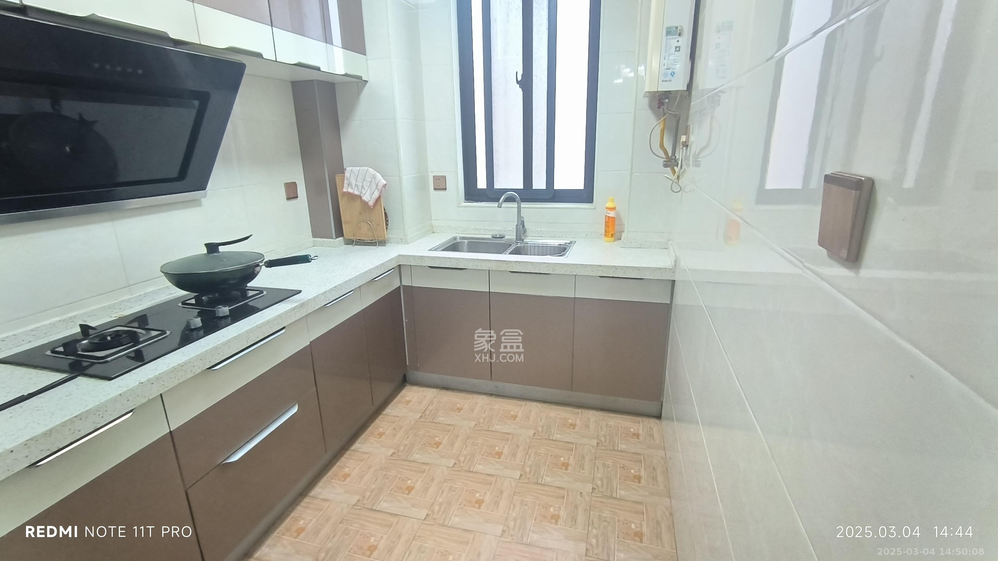 正旺国际铭城(正旺U公馆) 3室2厅1卫 2600.0元/月 正旺国际铭城(正旺U公馆) 3室2厅1卫 2600.0元/月室内图