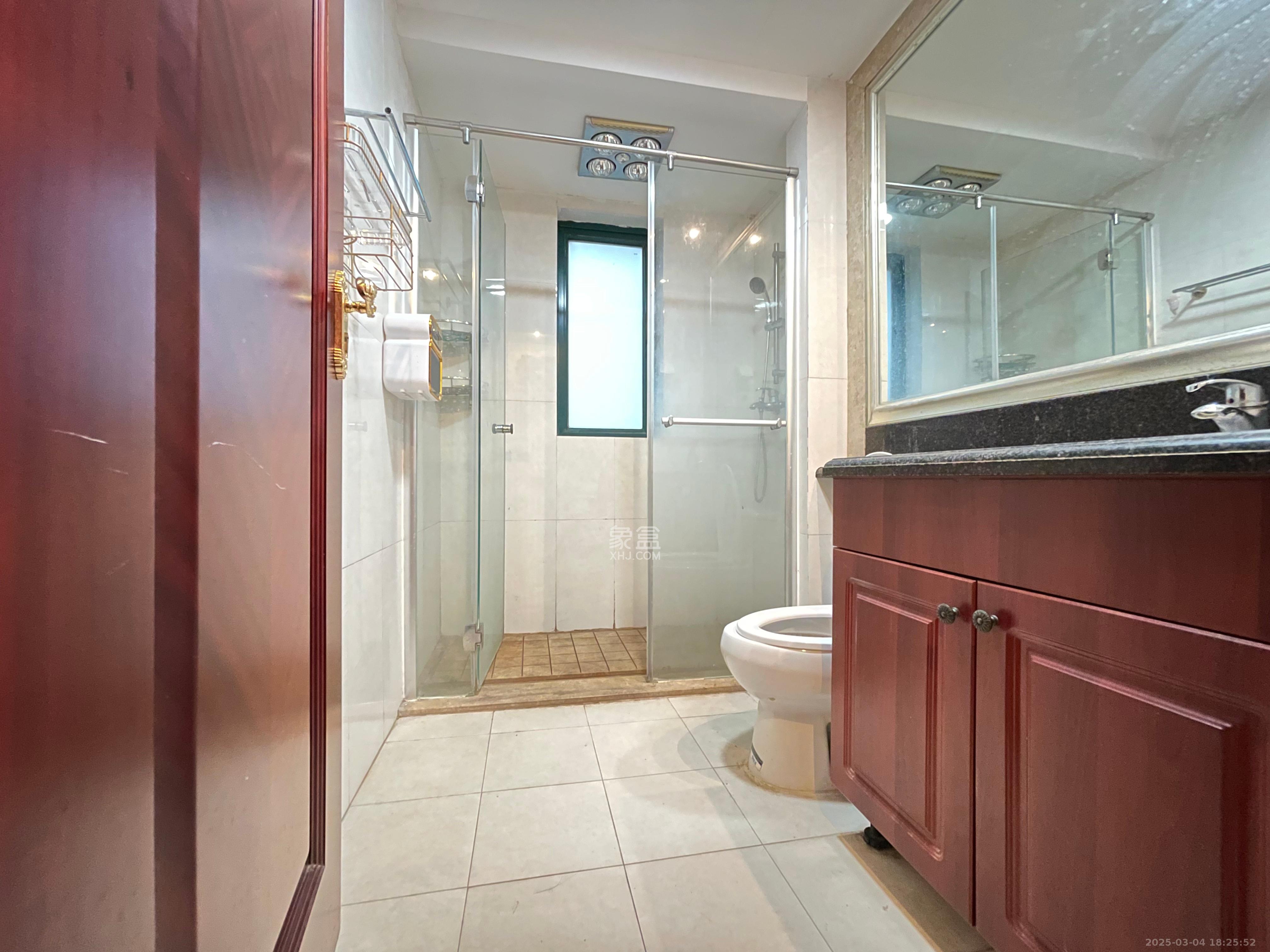 恒大名都 4室2厅2卫 1900.0元/月 恒大名都 4室2厅2卫 1900.0元/月室内图