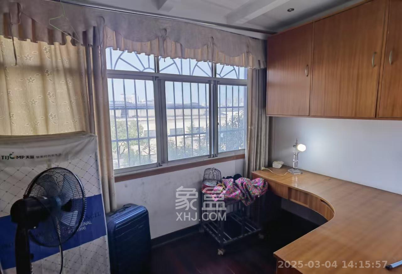 晓塘公寓 3室2厅2卫 1200.0元/月 晓塘公寓 3室2厅2卫 1200.0元/月室内图