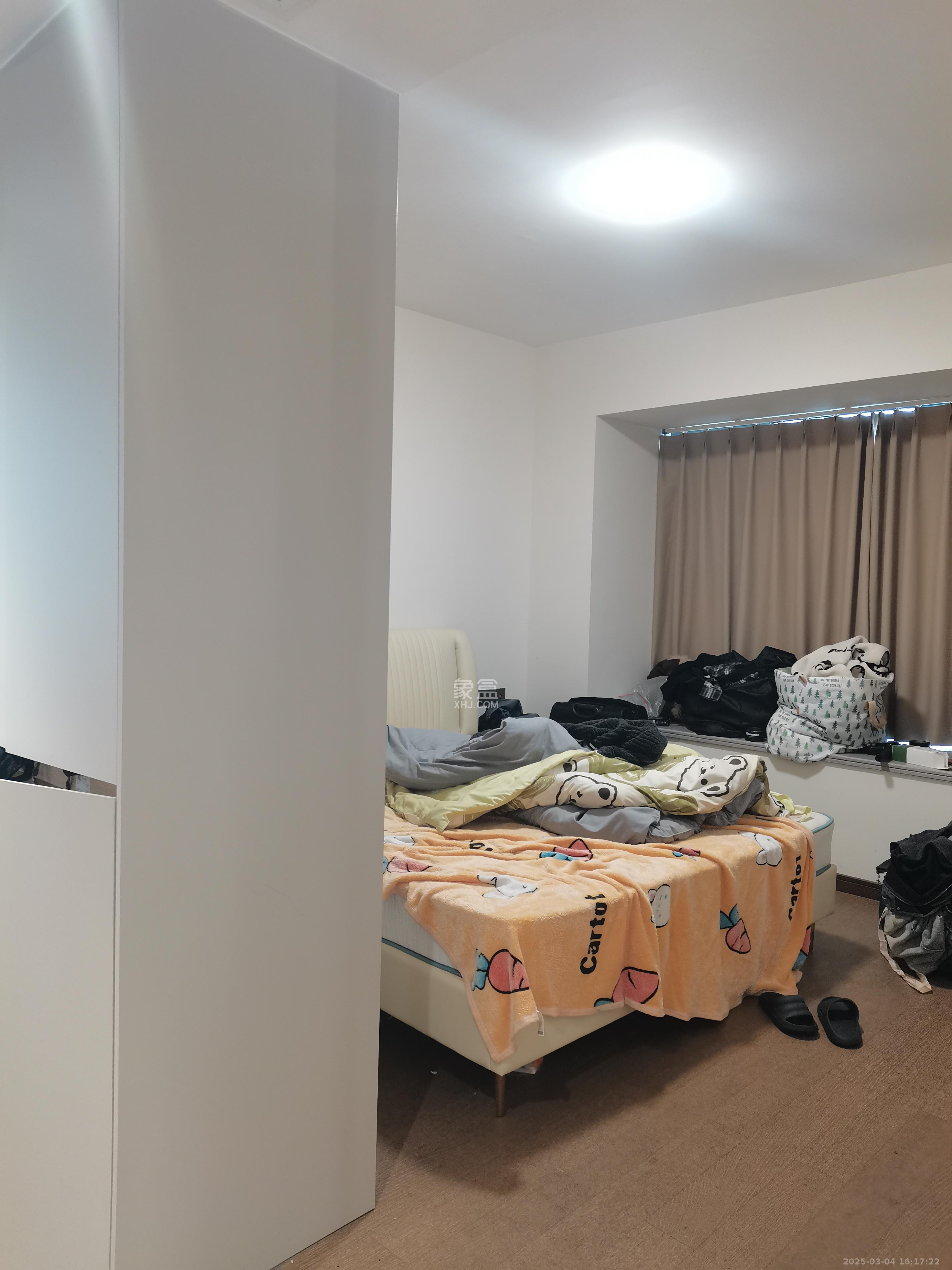 卓越洋湖晴翠  4室2厅2卫   5000.00元/月室内图