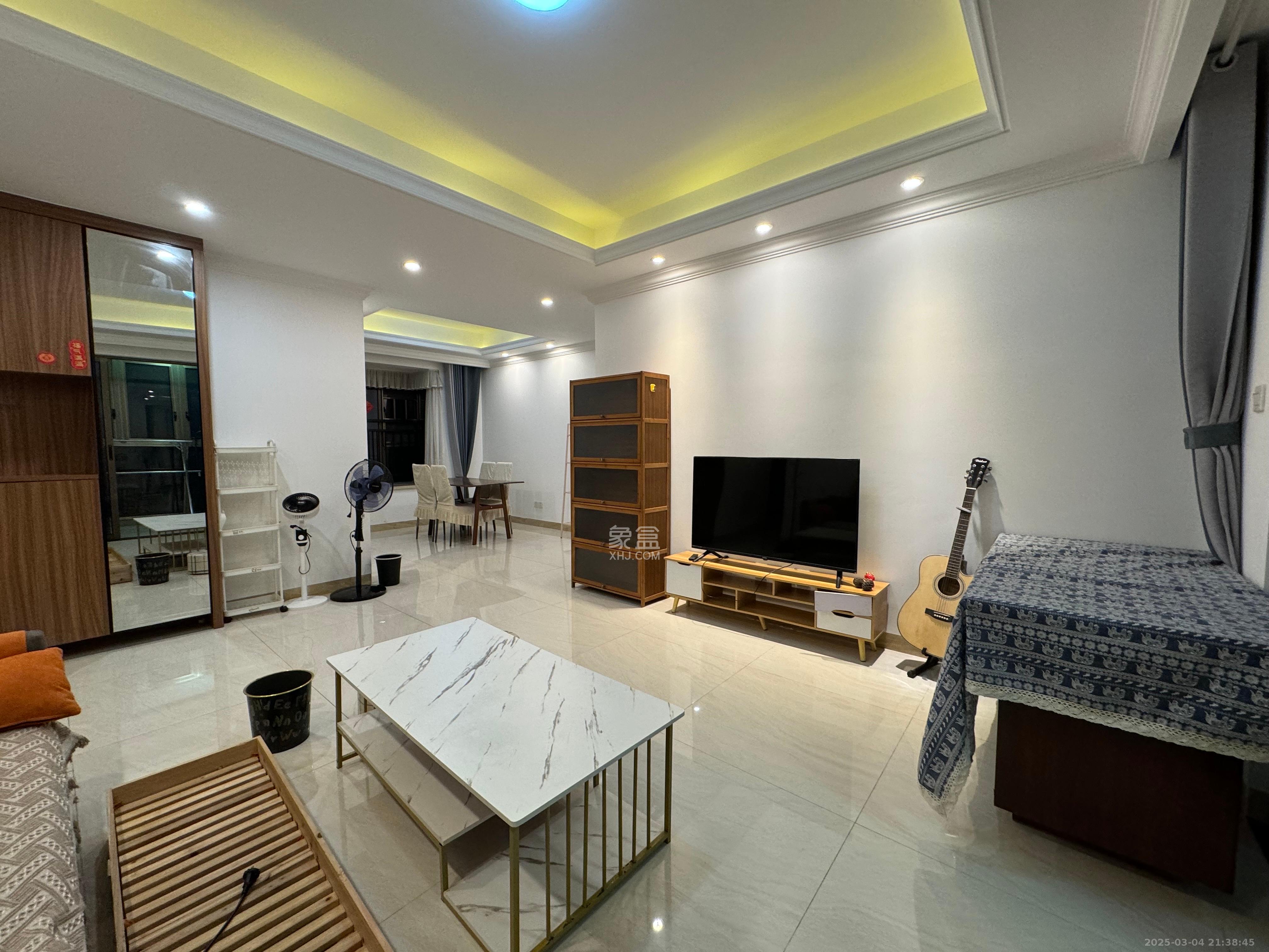 江山帝景哈佛  3室2厅2卫    2499.0元/月 江山帝景哈佛  3室2厅2卫    2499.0元/月室内图