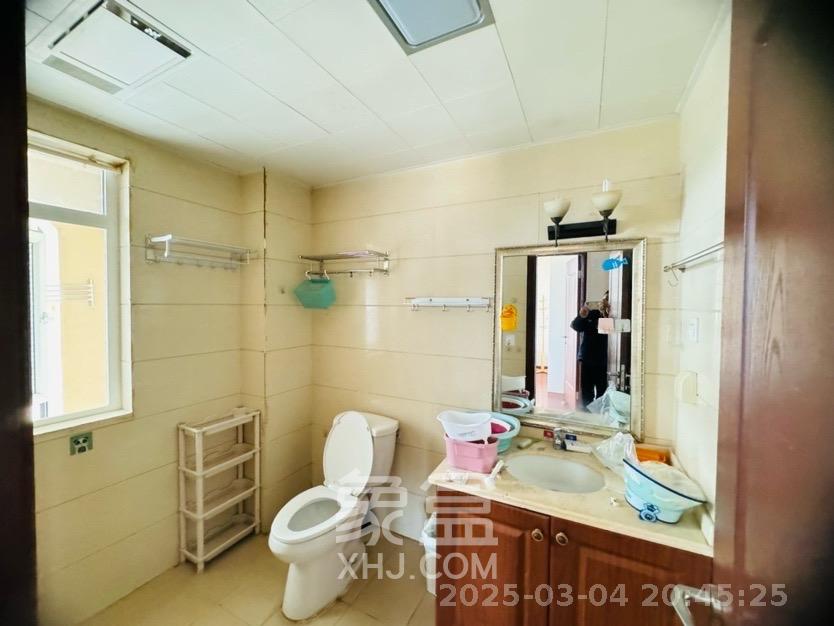 郡原居里  2室2厅1卫   1500.00元/月室内图