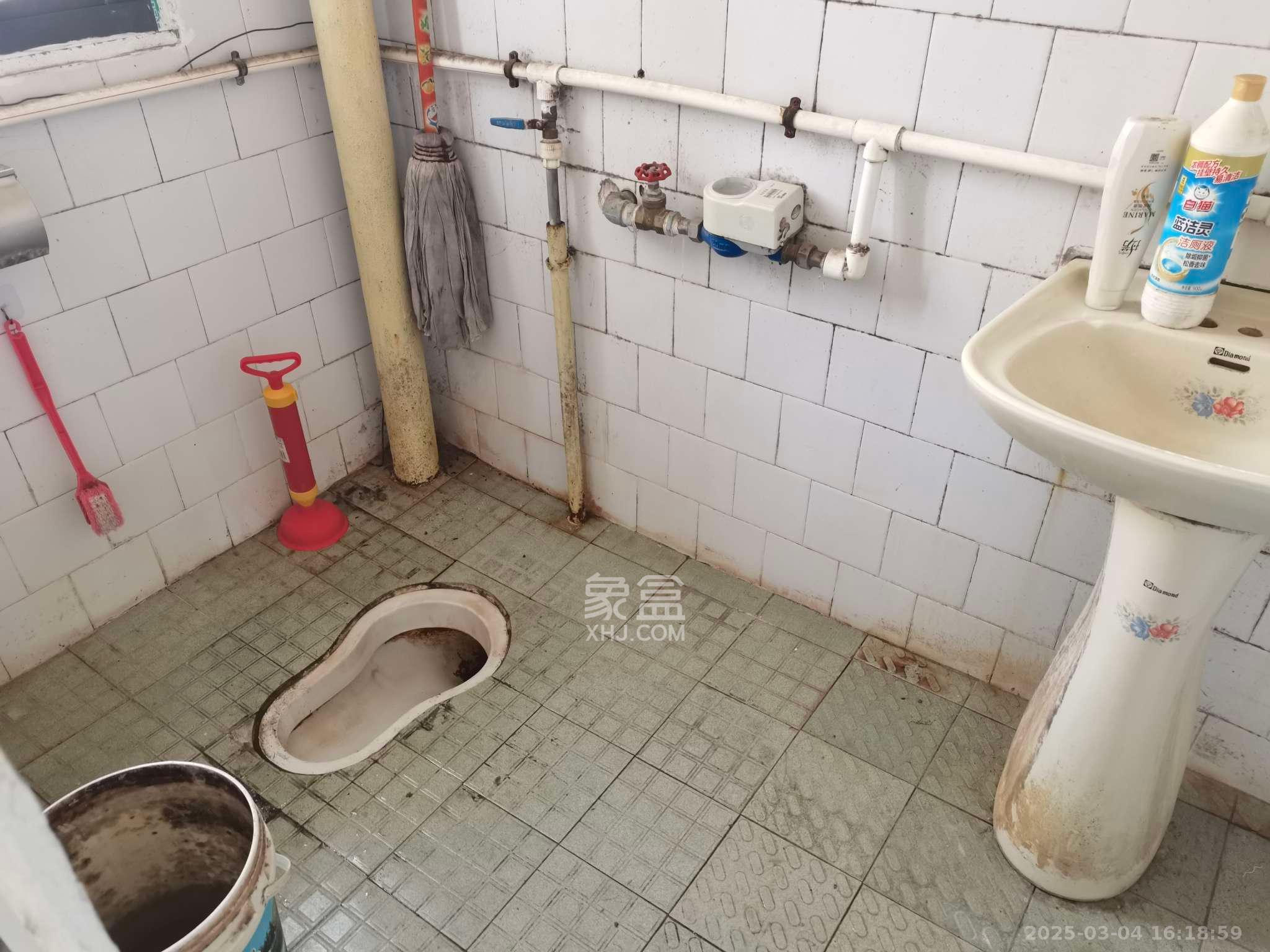 长沙紫金苑  3室1厅1卫   1700.00元/月室内图