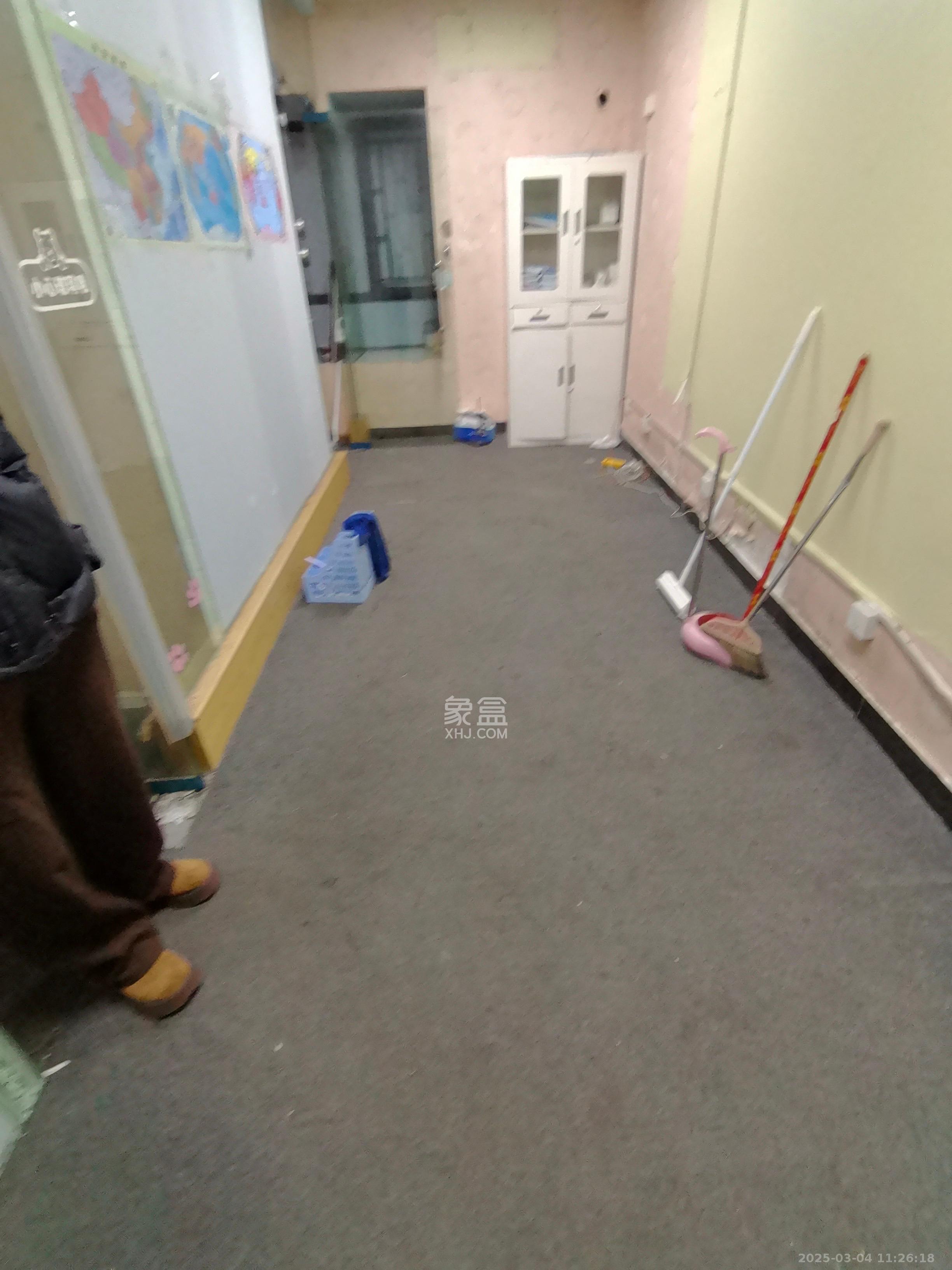 茶山馨苑  3室2厅1卫   3000.00元/月室内图