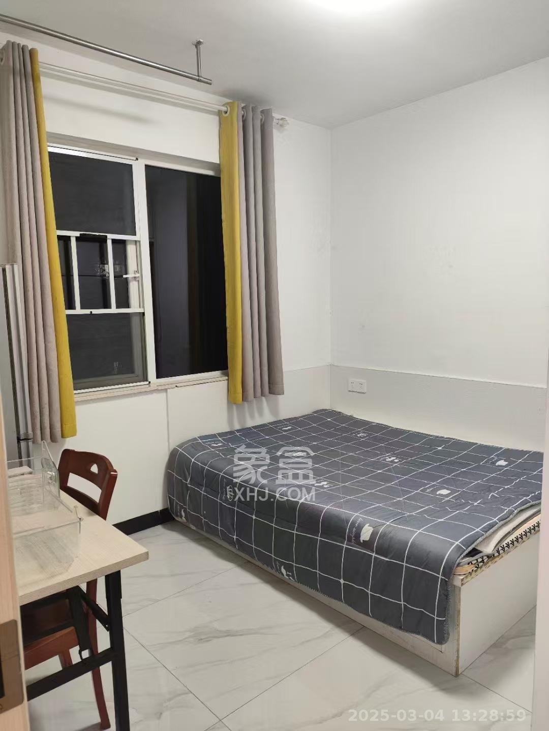 鑫利家园 1室1厅1卫 1300.0元/月 鑫利家园 1室1厅1卫 1300.0元/月室内图