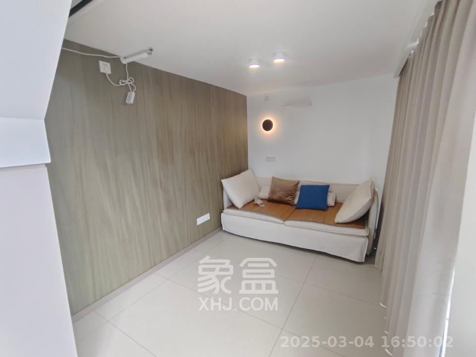 新长海D1站  1室1厅1卫   2500.00元/月室内图