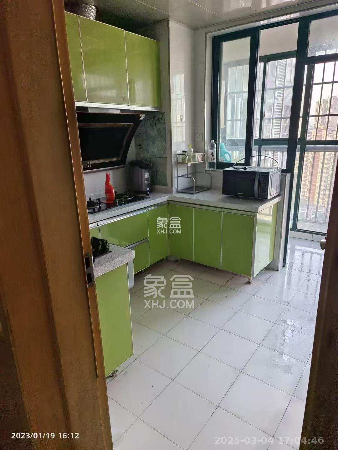 华天LOHO小镇 3室2厅2卫 1600.0元/月 华天LOHO小镇 3室2厅2卫 1600.0元/月室内图