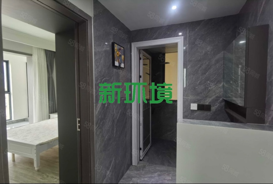 盛达佳苑  3室2厅2卫   60.00万客厅