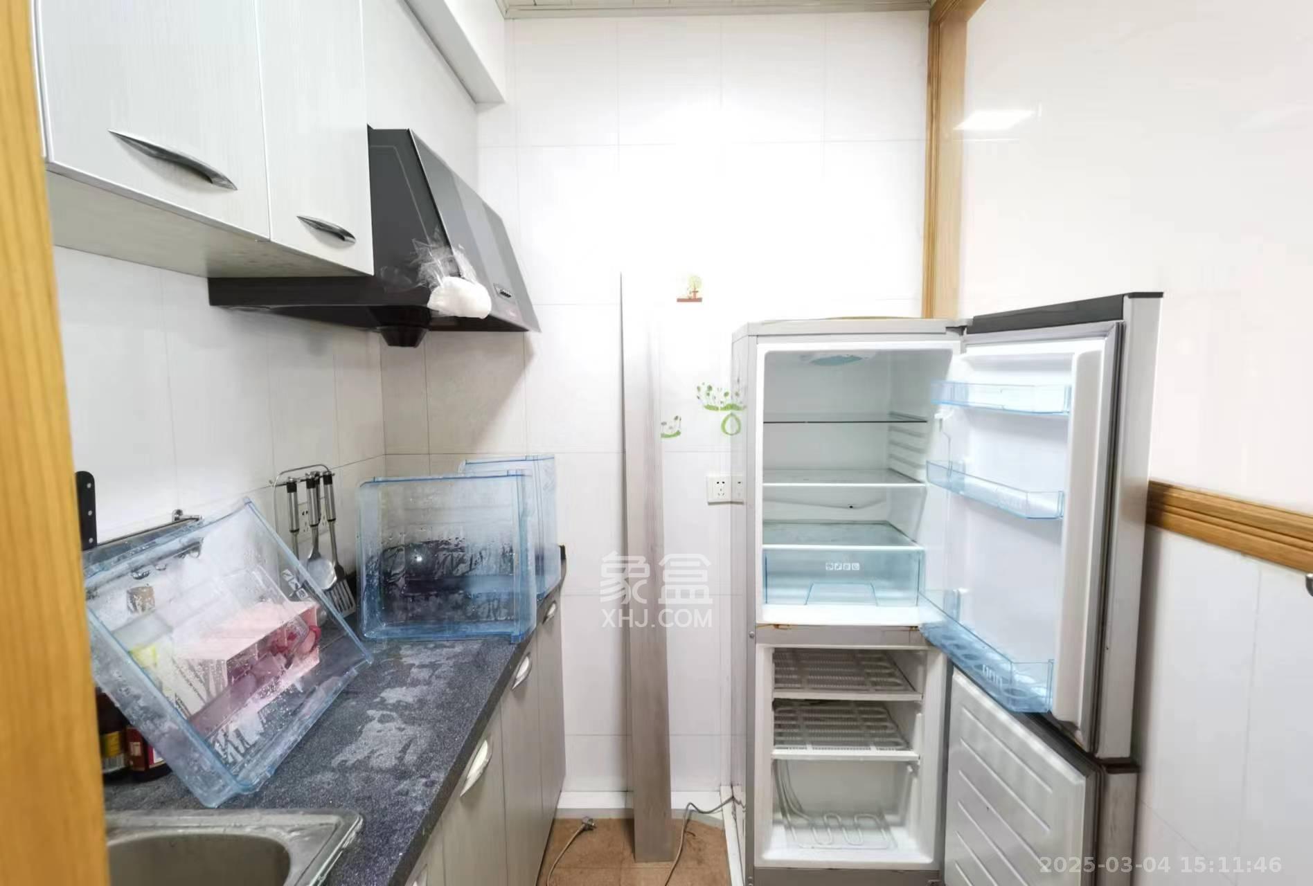 三重星都心 1室1厅1卫 1500.0元/月 三重星都心 1室1厅1卫 1500.0元/月室内图