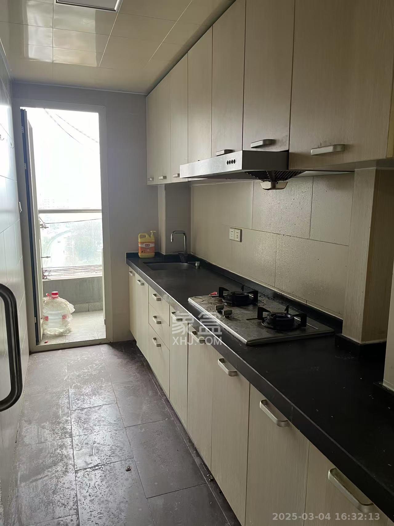 北辰三角洲E5区  1室1厅1卫   2200.00元/月室内图