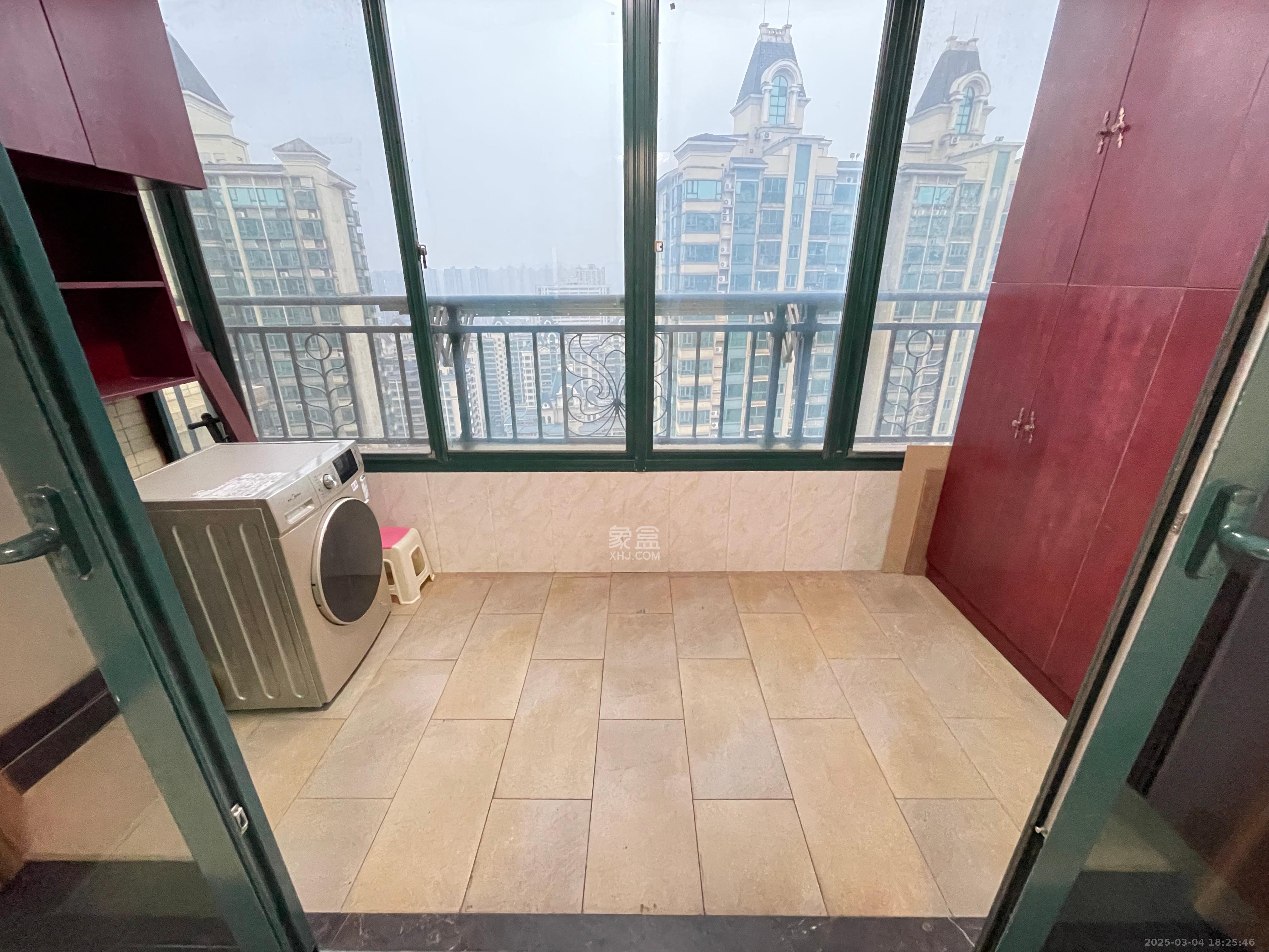 恒大名都 4室2厅2卫 1900.0元/月 恒大名都 4室2厅2卫 1900.0元/月室内图