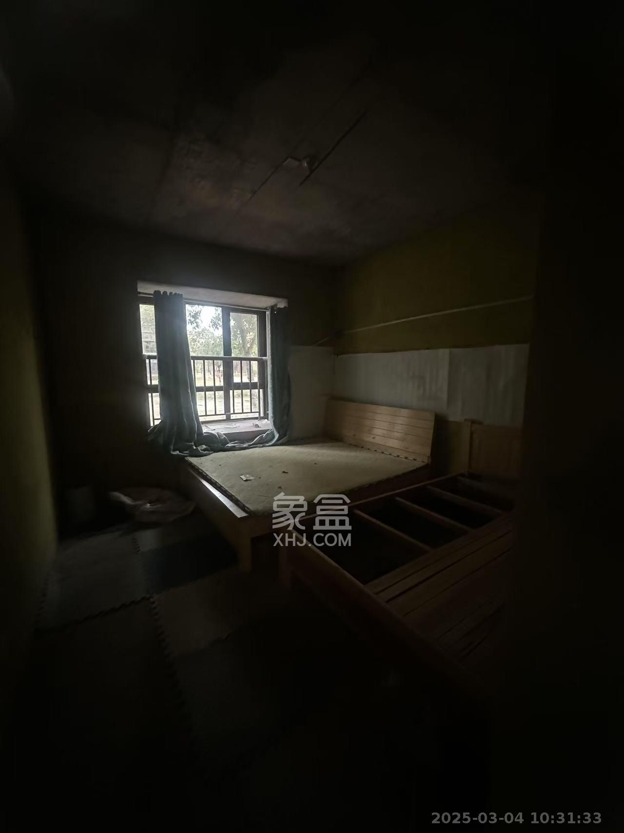 广悦星苑润园 4室2厅2卫 1500.0元/月 广悦星苑润园 4室2厅2卫 1500.0元/月小区图