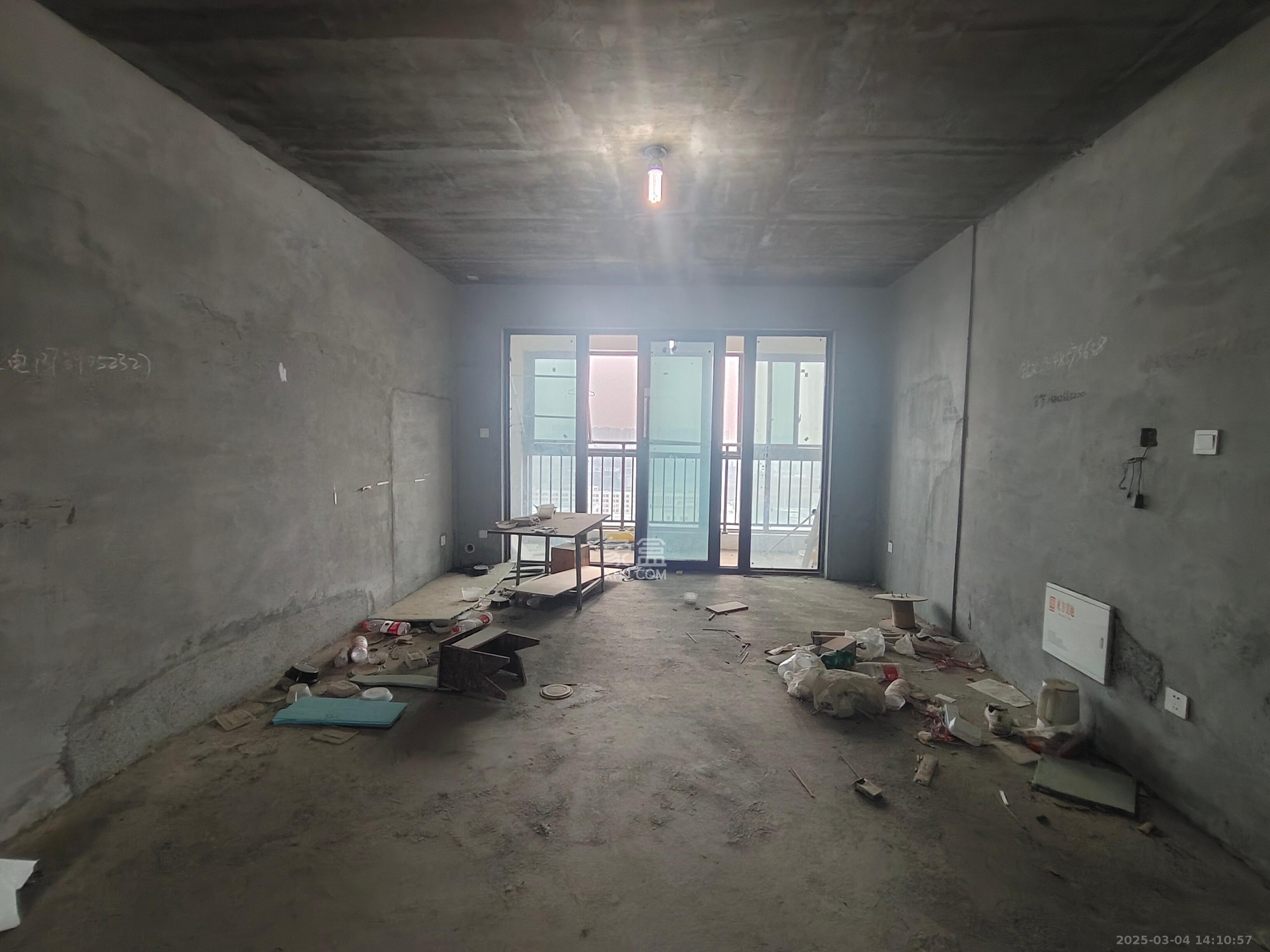 东方美地 3室2厅2卫 1800.0元/月 东方美地 3室2厅2卫 1800.0元/月室内图