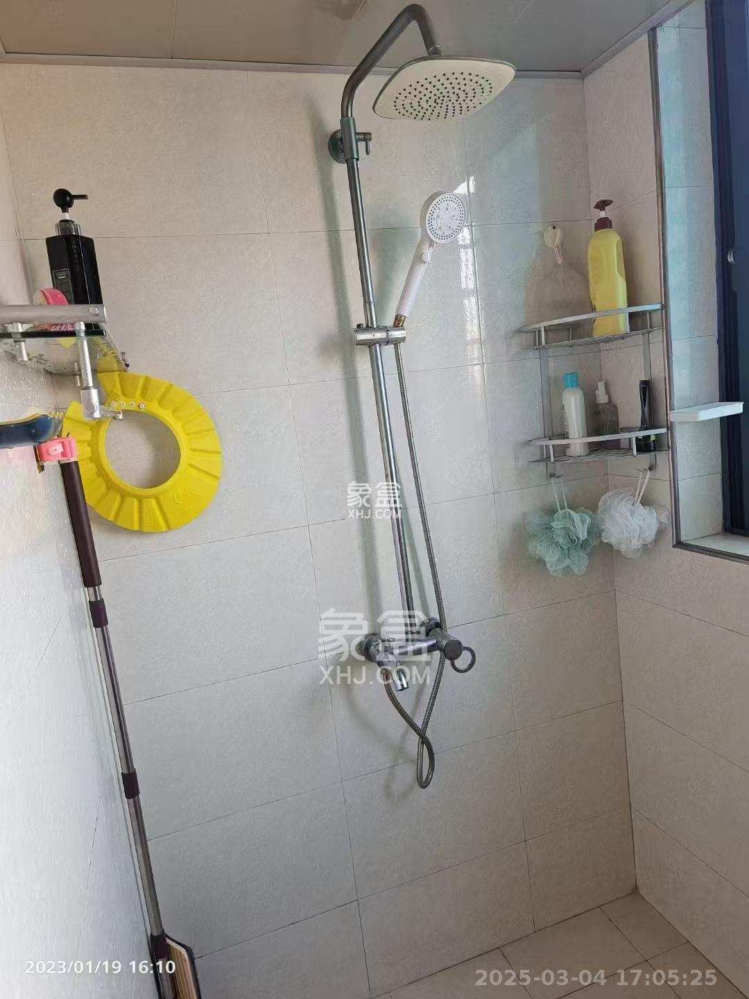 华天LOHO小镇 3室2厅2卫 1600.0元/月 华天LOHO小镇 3室2厅2卫 1600.0元/月室内图